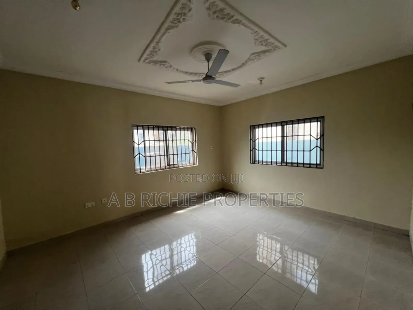 3bdrm Bungalow in Ab Richie Properties, Ashomang Estate for sale