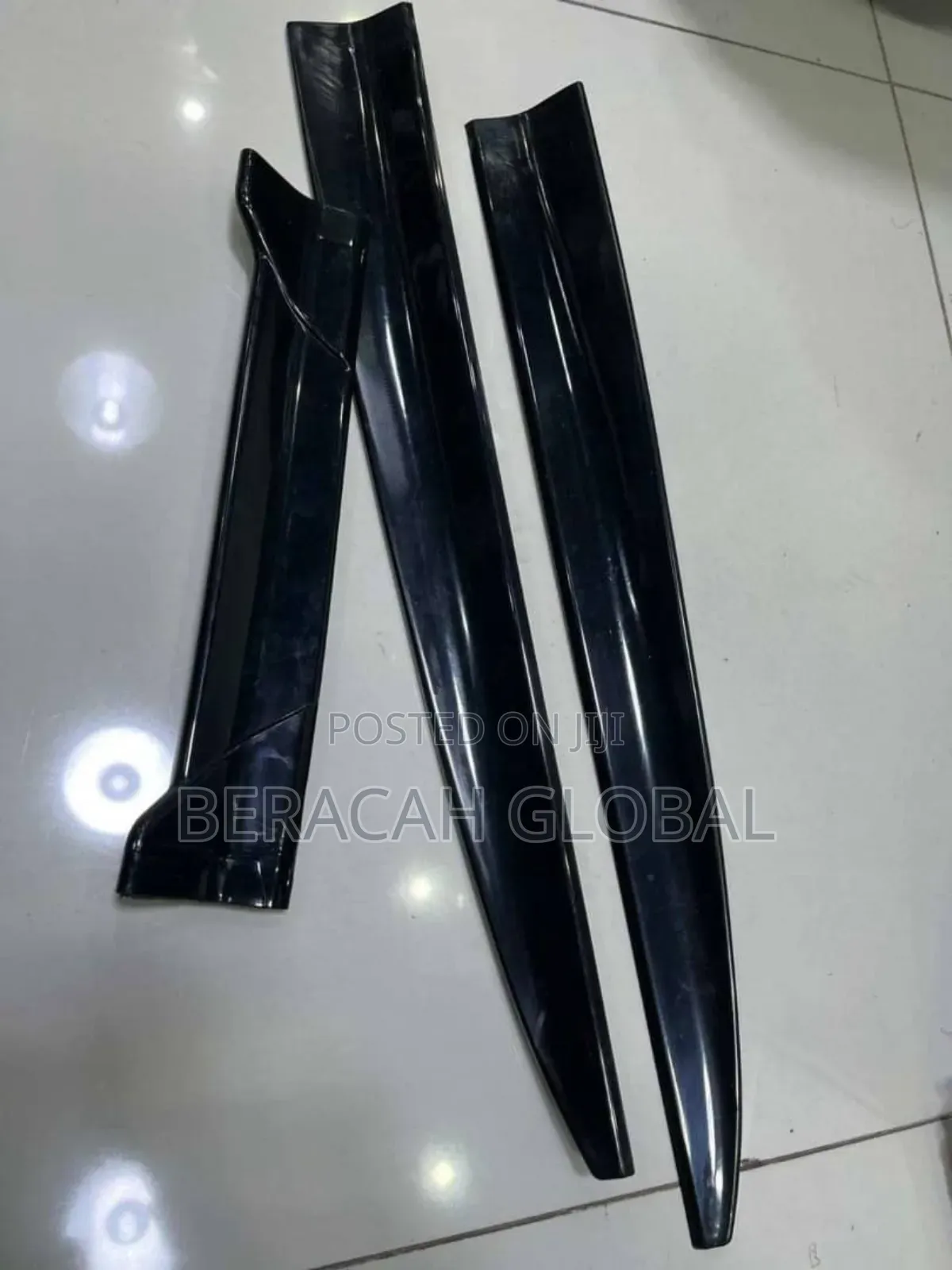 Universal Wind Glass Back Lip Spoilers Type A