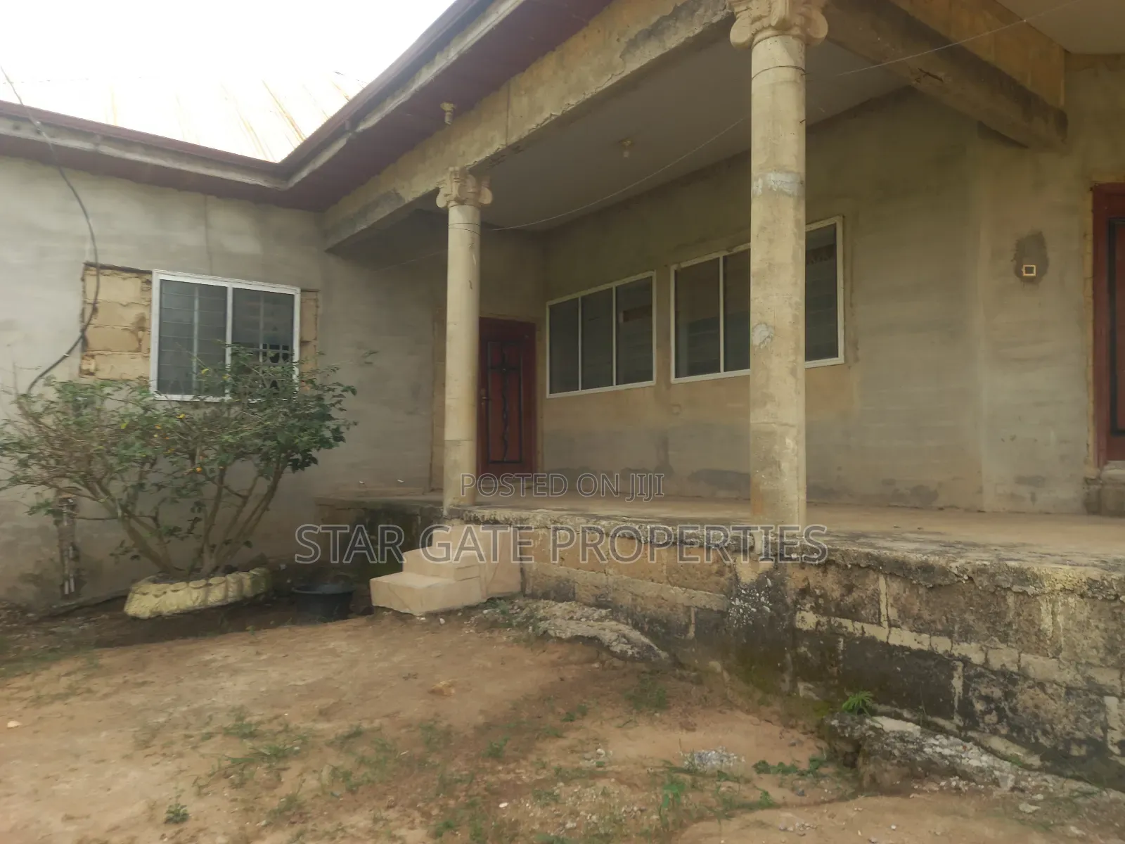 5bdrm House in Kenyasi Adwumam, Kwabre for sale