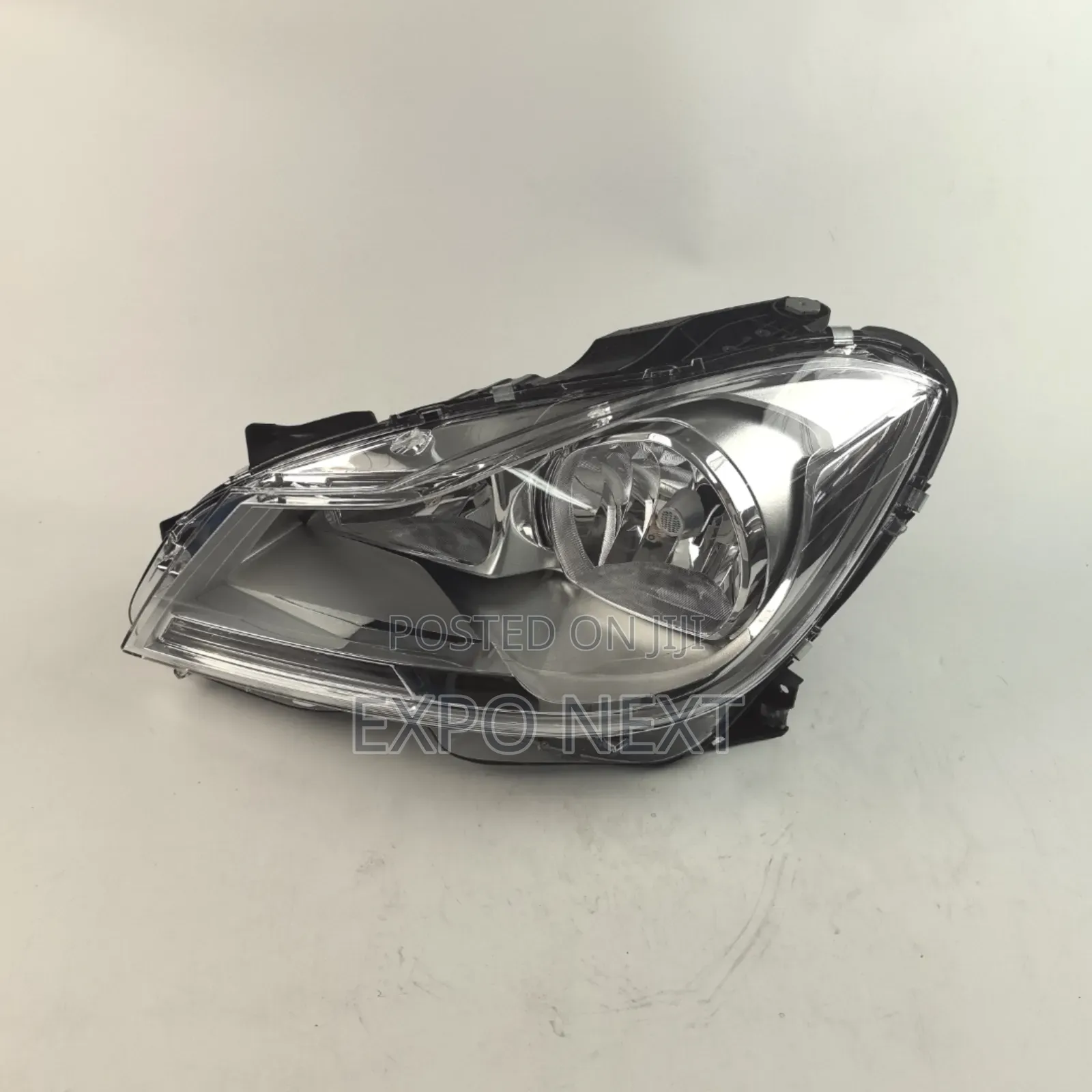 Mercedes Benz W204 C180 C250 C350 Brand-new
