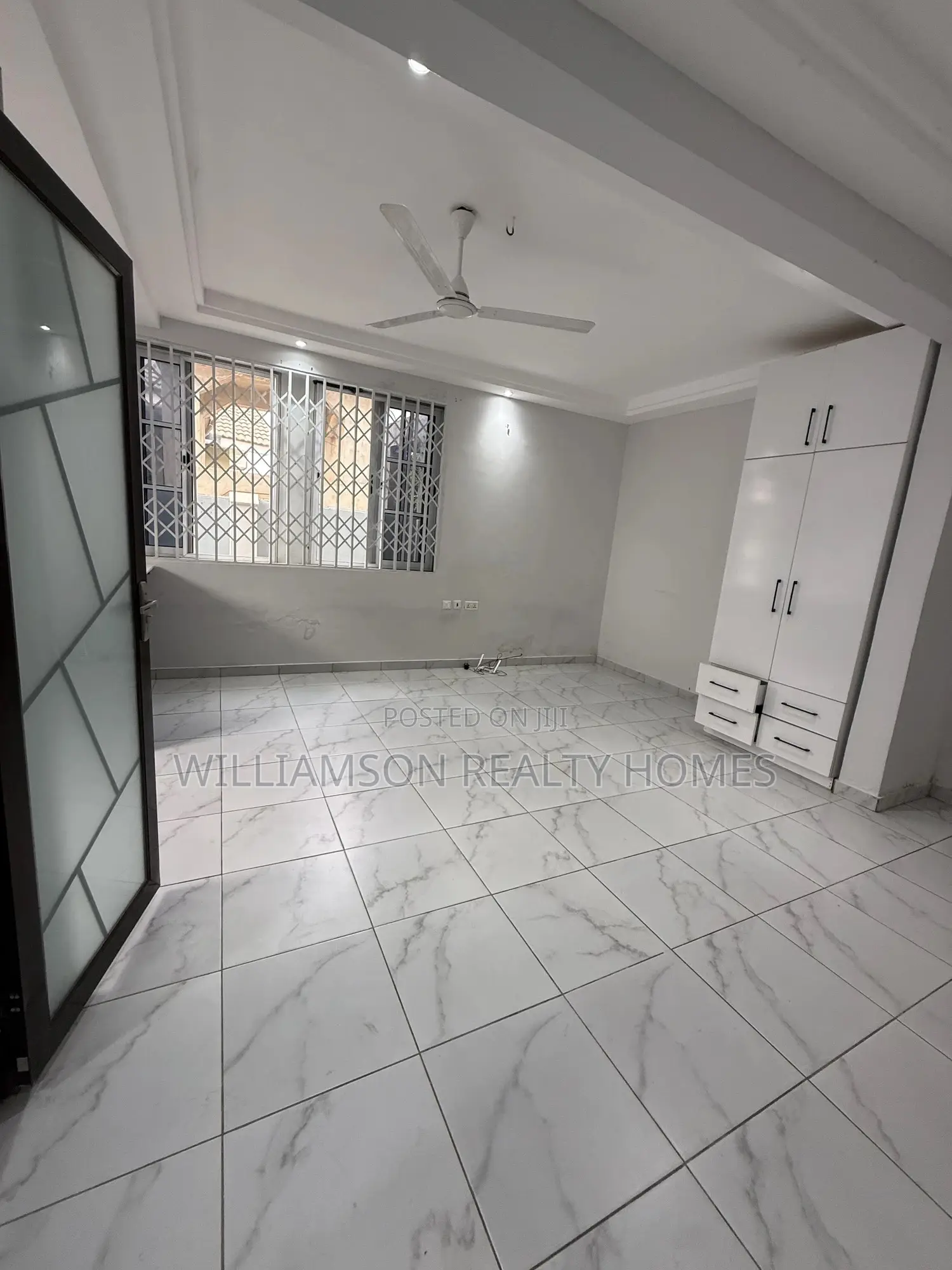 1bdrm Apartment in Community 18 Area, Spintex for rent