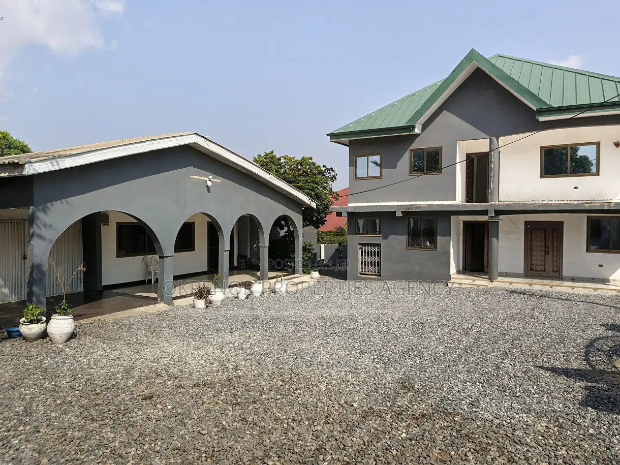 8bdrm House in Ofankor, Accra Metropolitan for sale