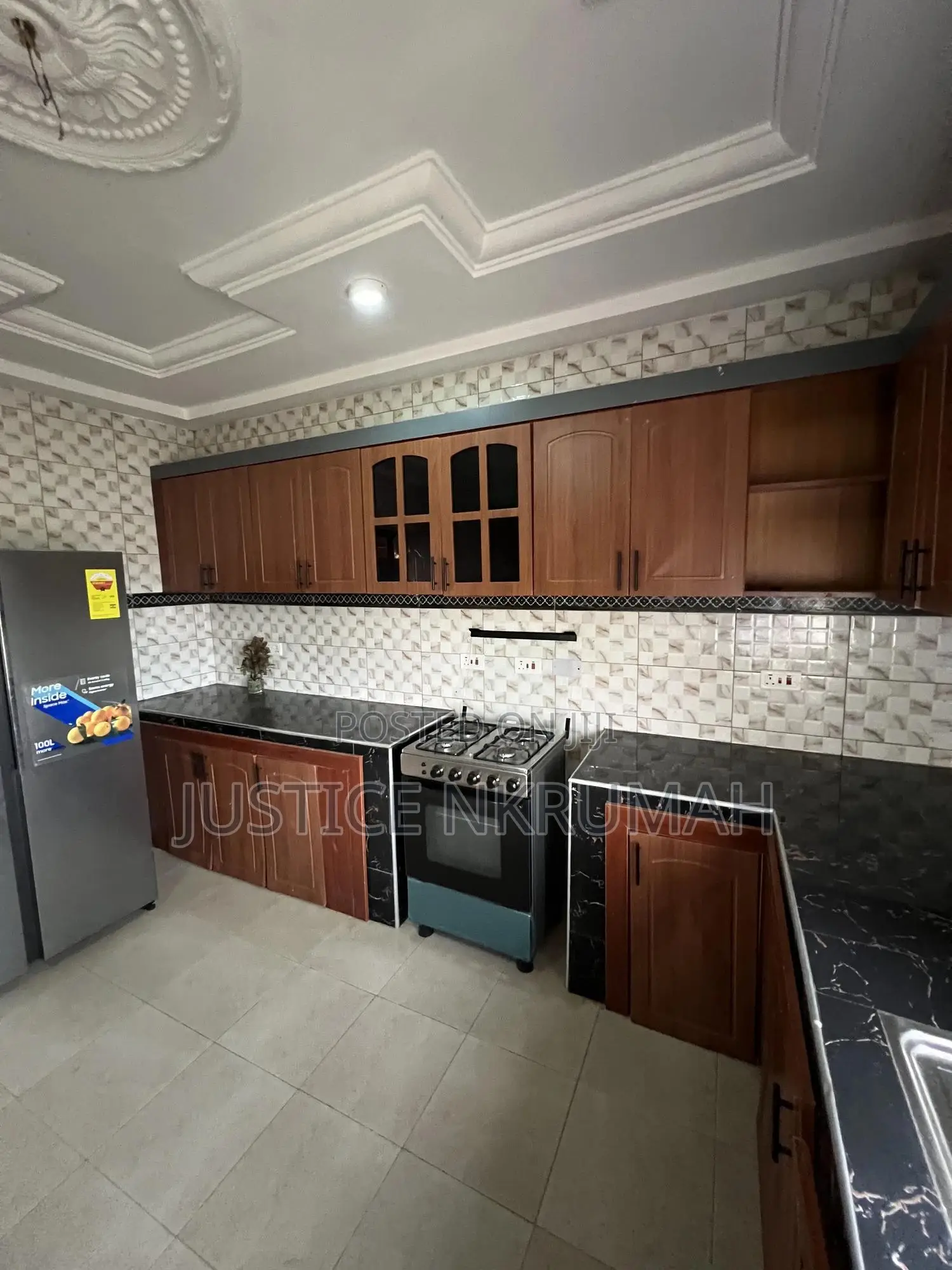 3bdrm Apartment in Mr Justice Estate, Tetegu for rent