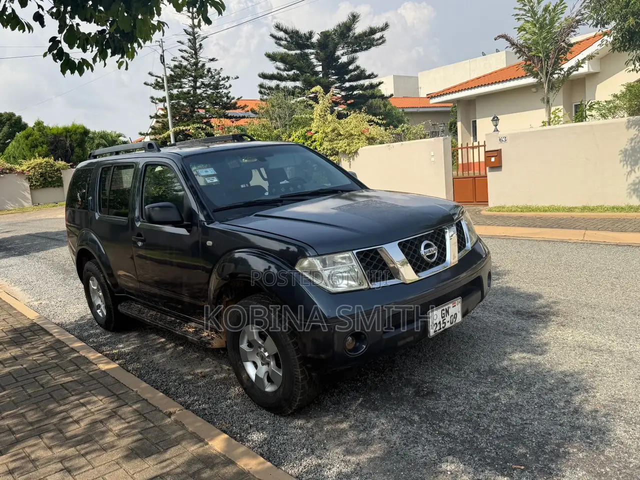 Nissan Pathfinder 2009 Black