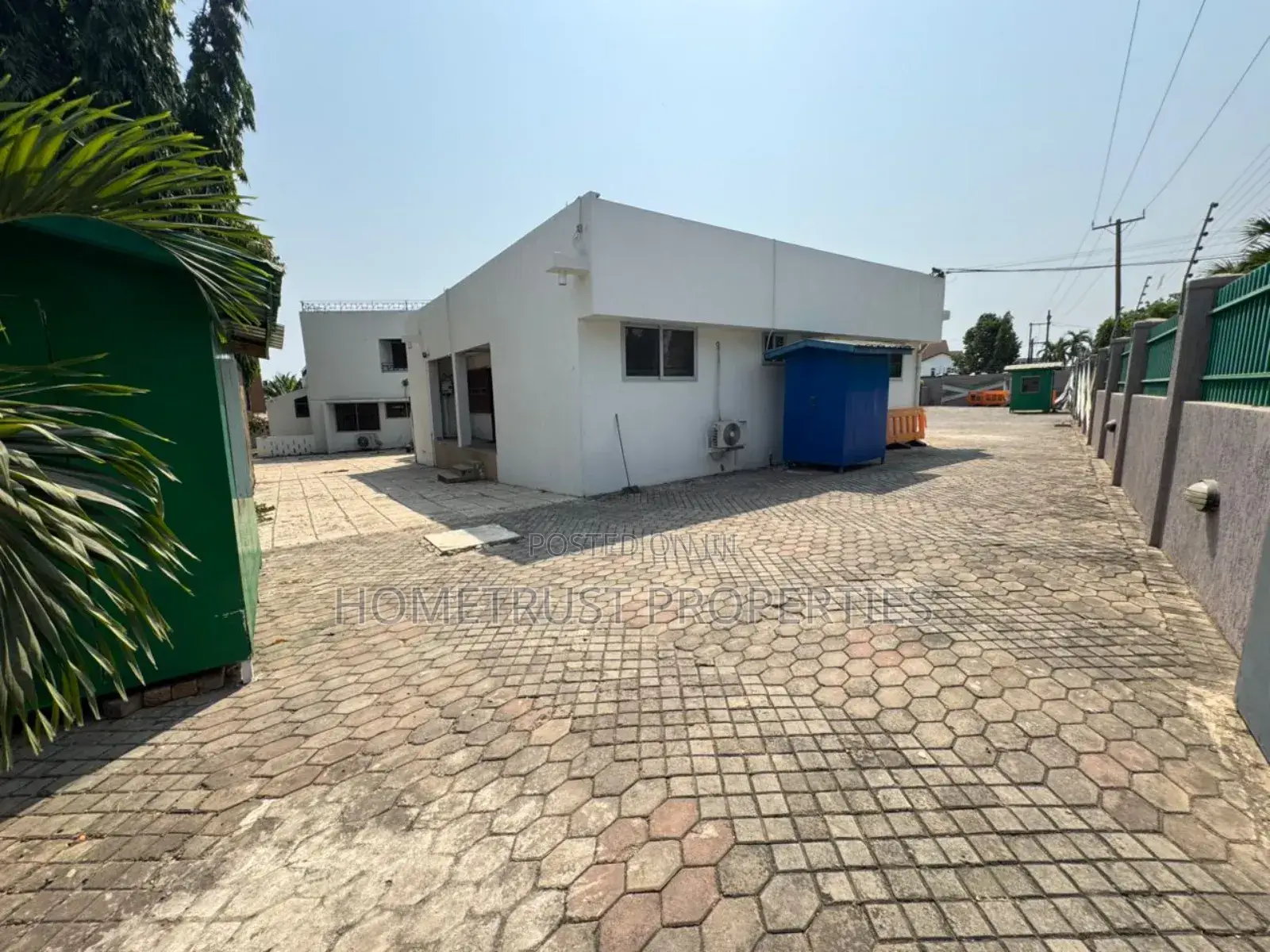 5bdrm House in Hometrust Properties, Abelemkpe for rent