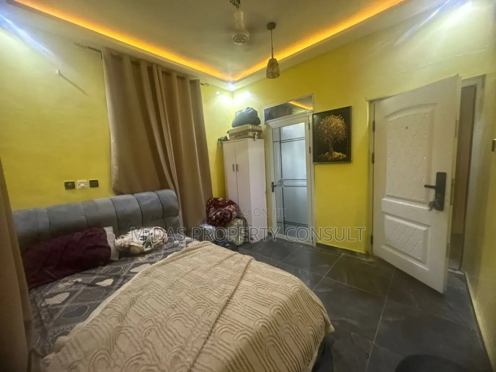 4bdrm House in Mayera Dunyo, Pokuase for sale