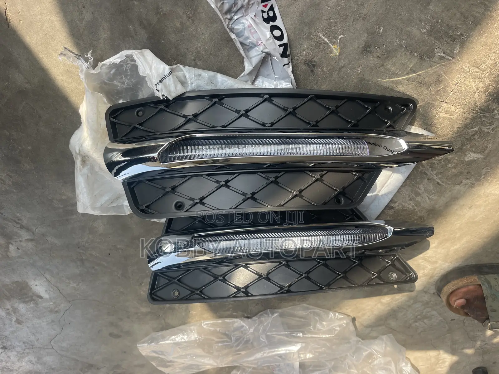 Mercedes Benz C250 W204 Foglight and Cover