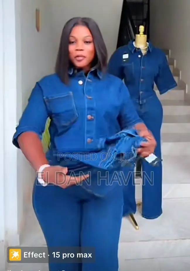 Beautiful 2 Piece Best Quality Jeans