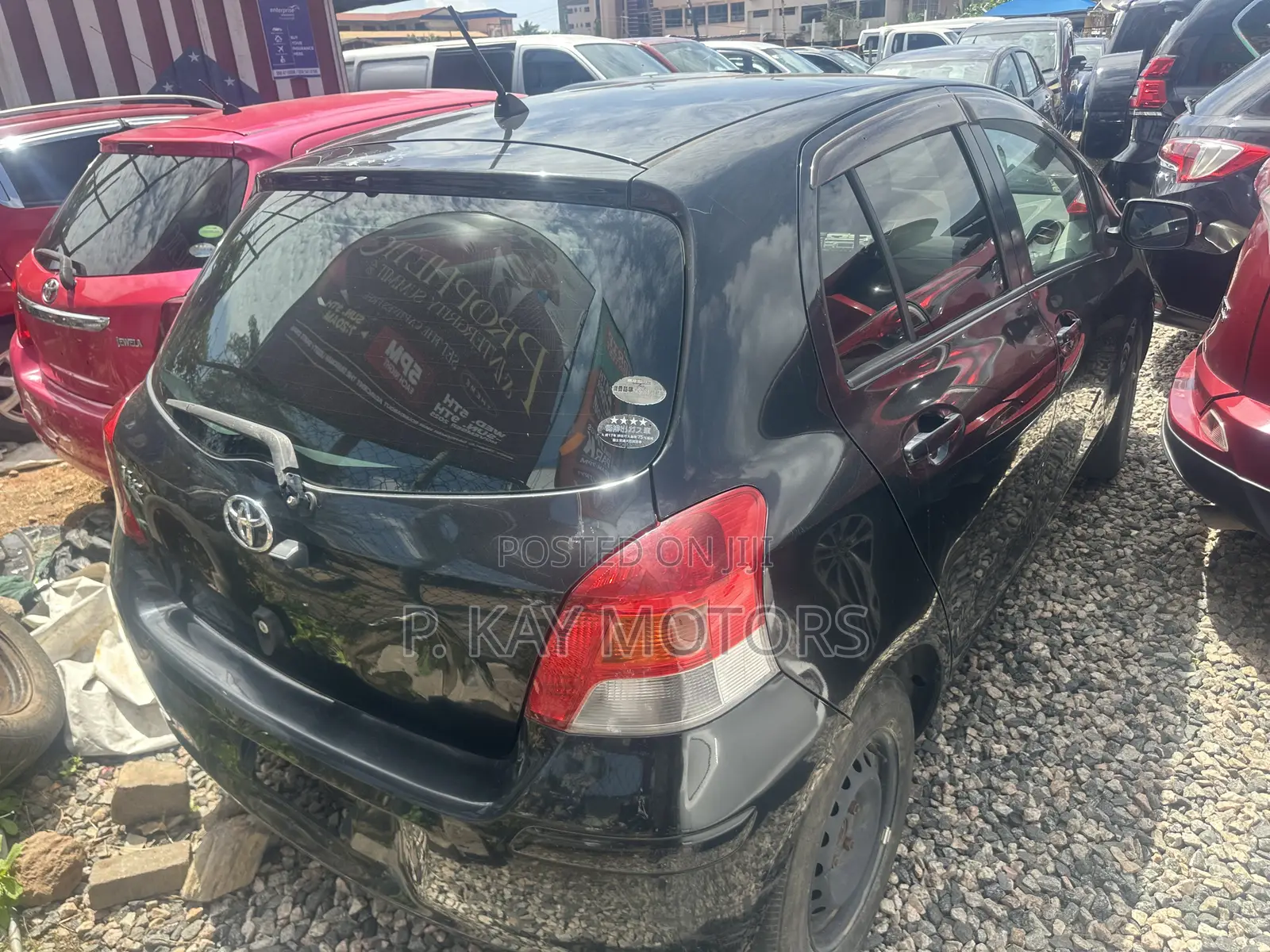 Toyota Vitz 1.0 FWD 3dr 2010 Black