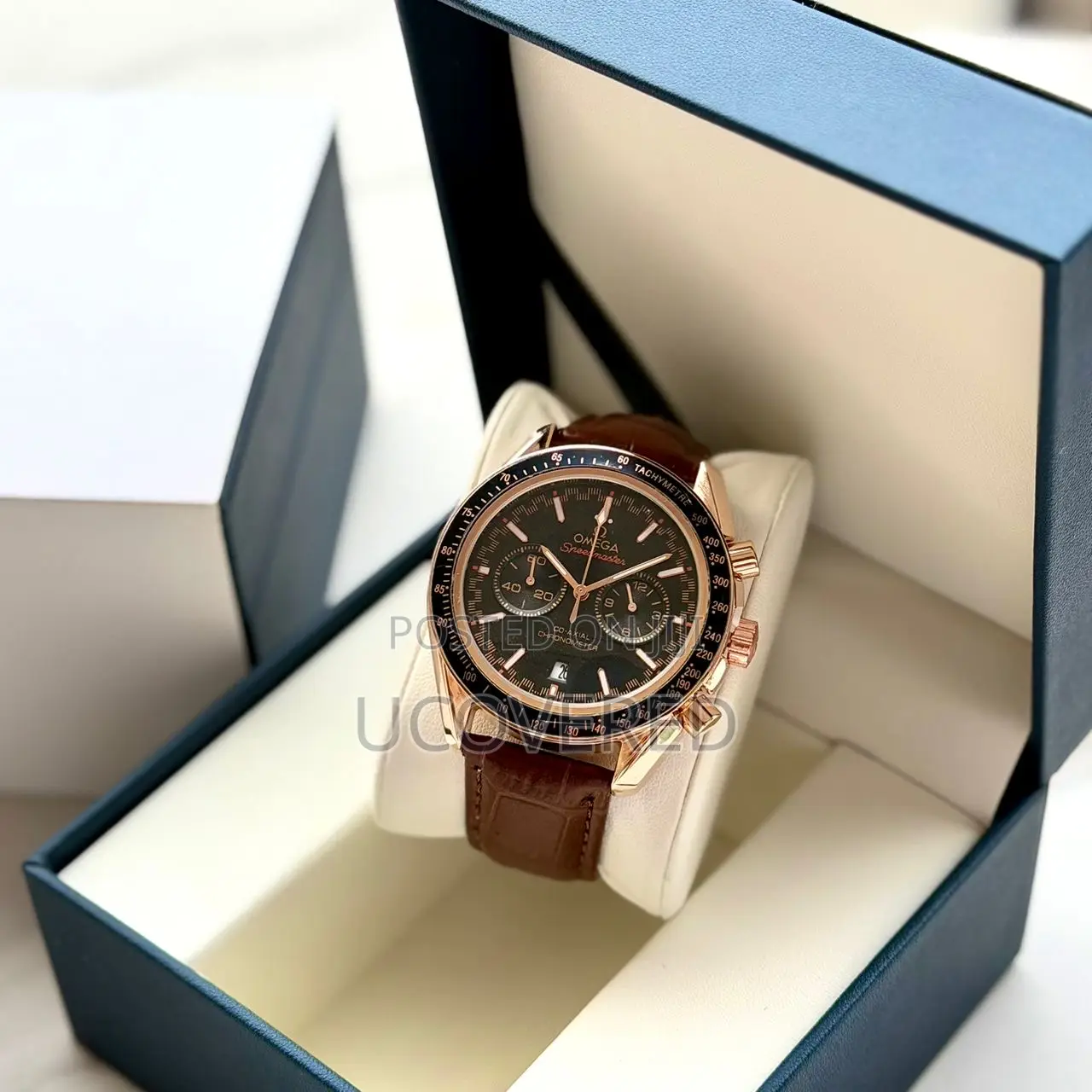 Classic Branded Men’S Leather Watch