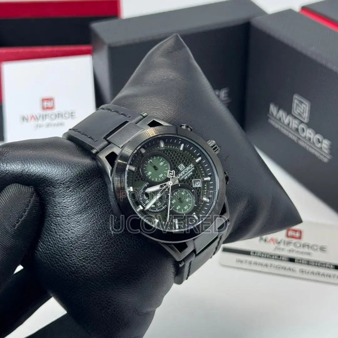 Naviforce Men’S Leather Chronograph Watch