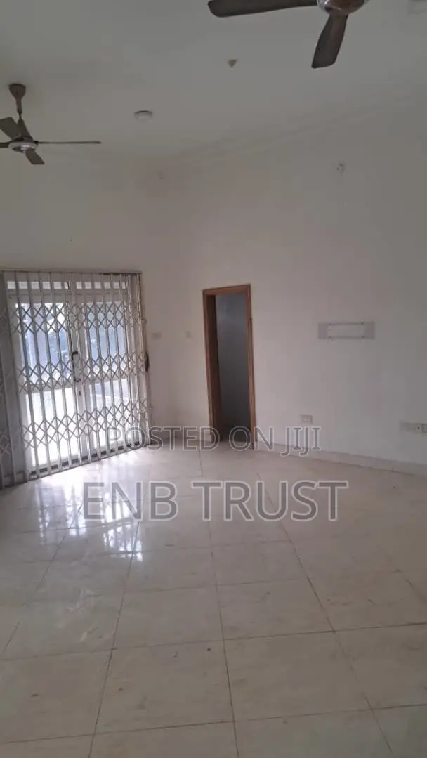3bdrm House in Kwabenya, Ga East Municipal for sale