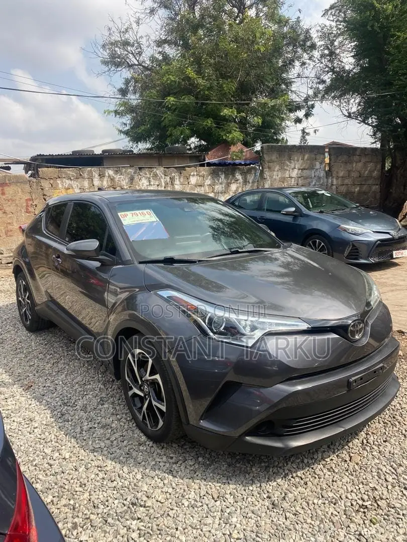 Toyota C-HR 2019 Gray