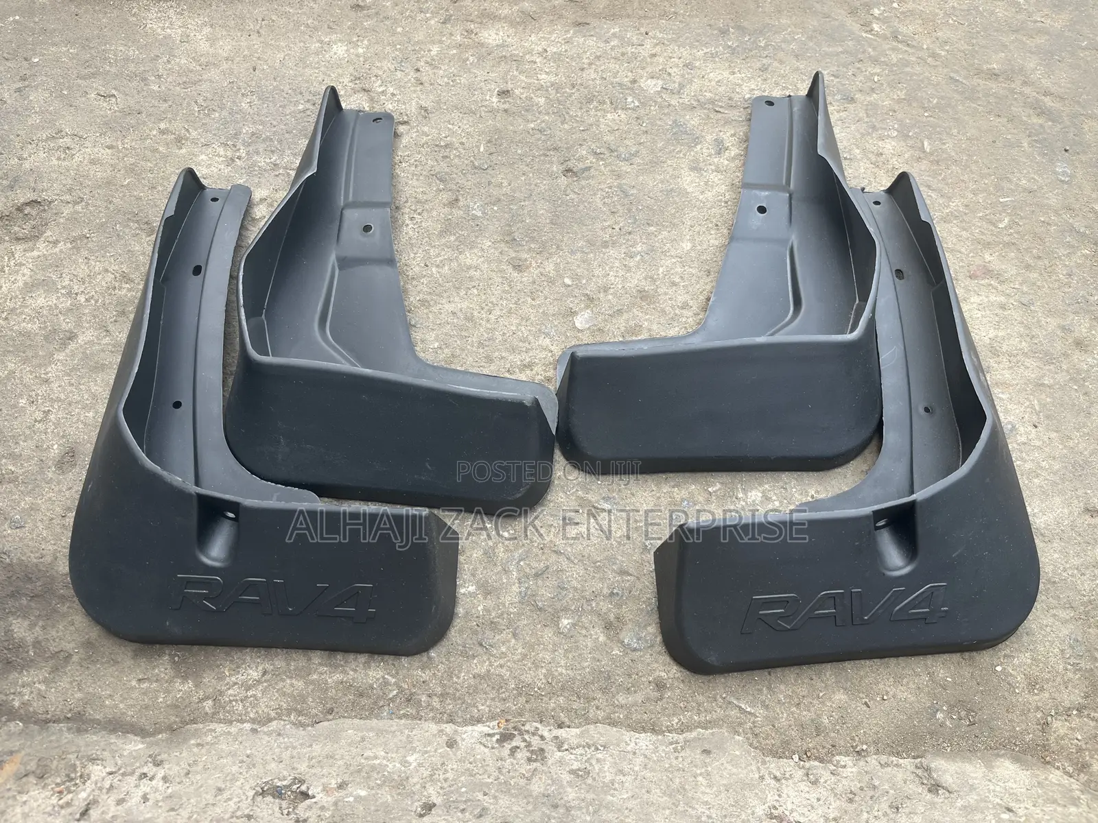 Original Toyota Rav 4 Mid Guard Flap