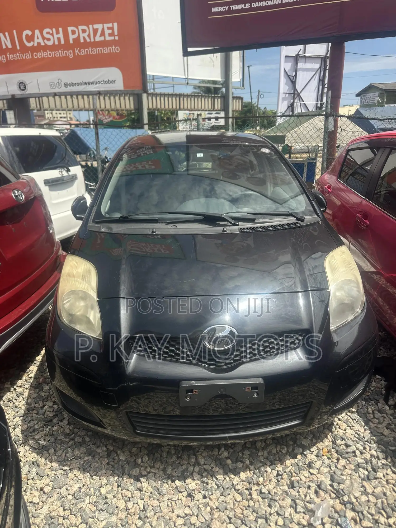 Toyota Vitz 1.0 FWD 3dr 2010 Black