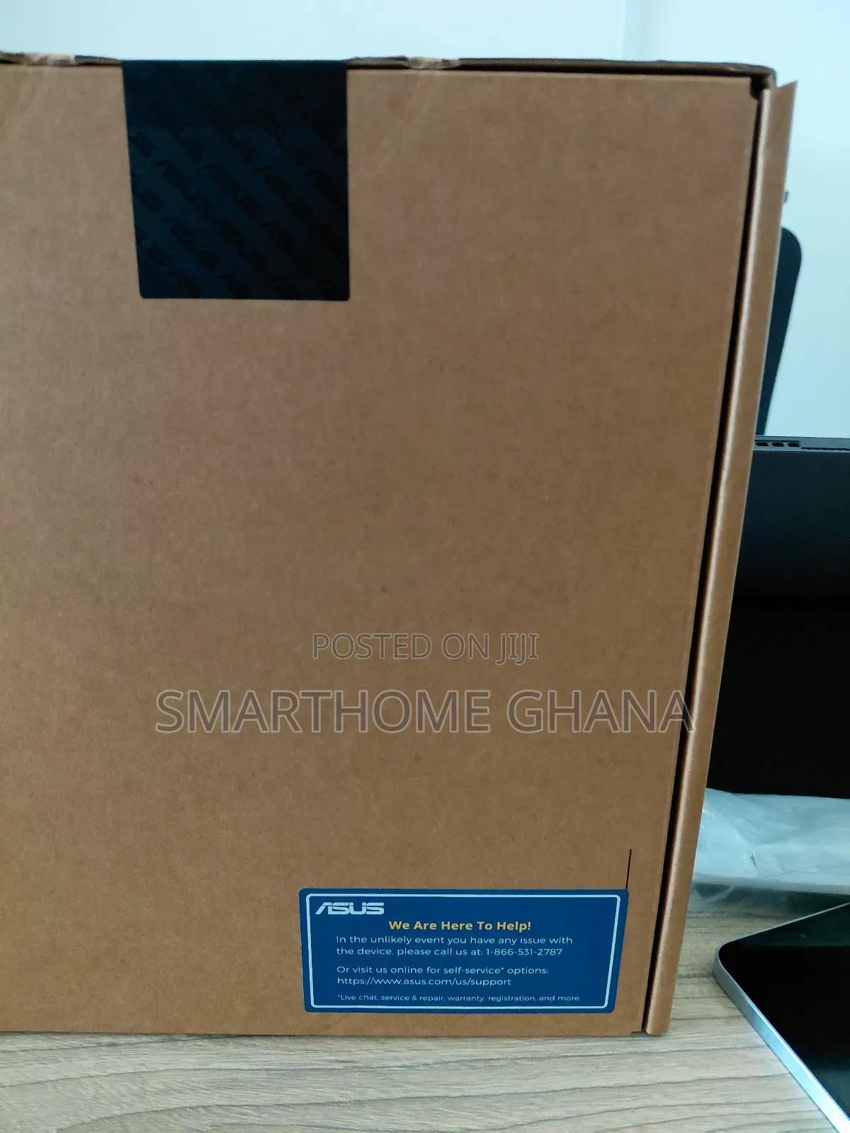 New Laptop Asus 8GB Intel SSD 256GB