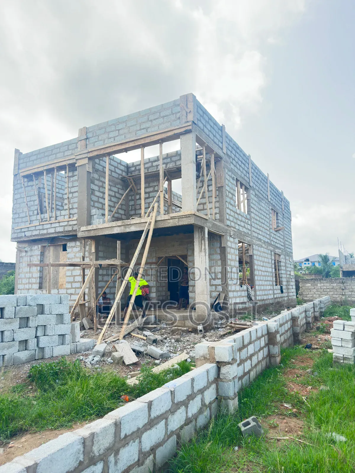 4bdrm House in Oboomu Road, Kasoa for sale