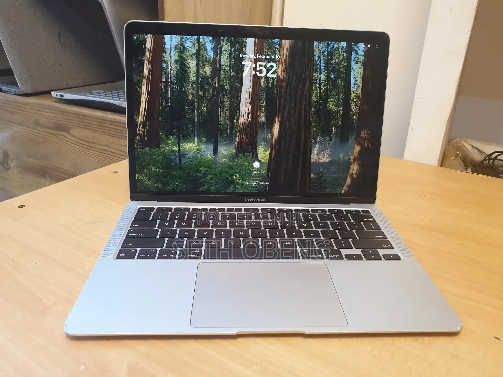 Laptop Apple MacBook Air 2020 8GB Apple M1 SSHD (Hybrid) 256GB