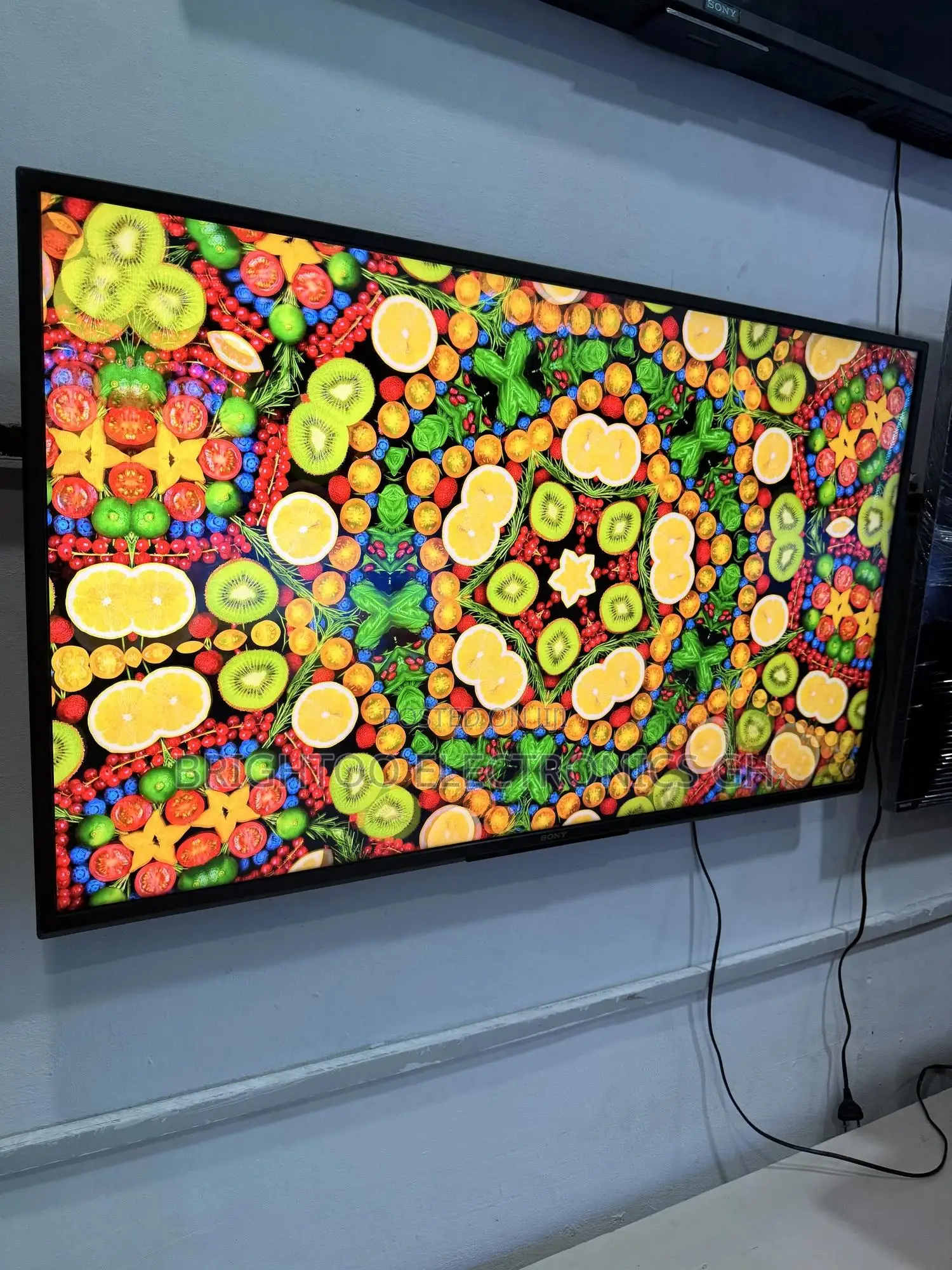 43inches Full Digital Satellite Sony Google Tv( 2023 Model)