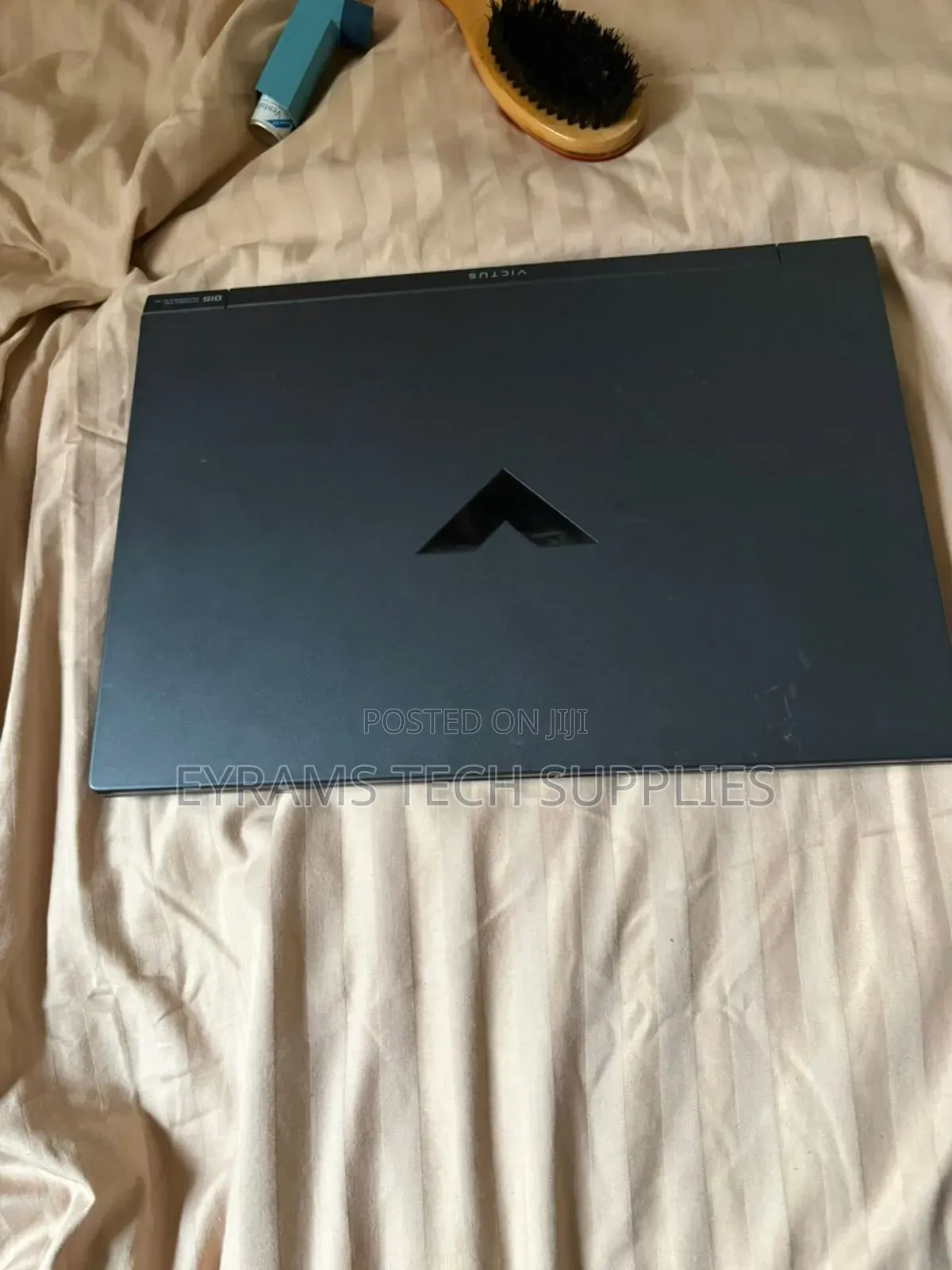 Laptop HP Victus 15 16GB AMD Ryzen 7 SSD 1T