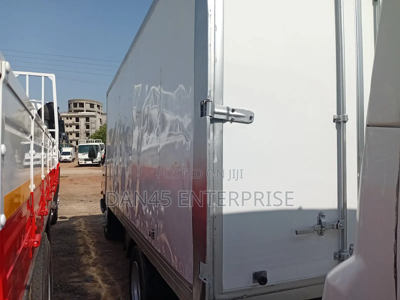 Hyundia Mighty 2 Container
