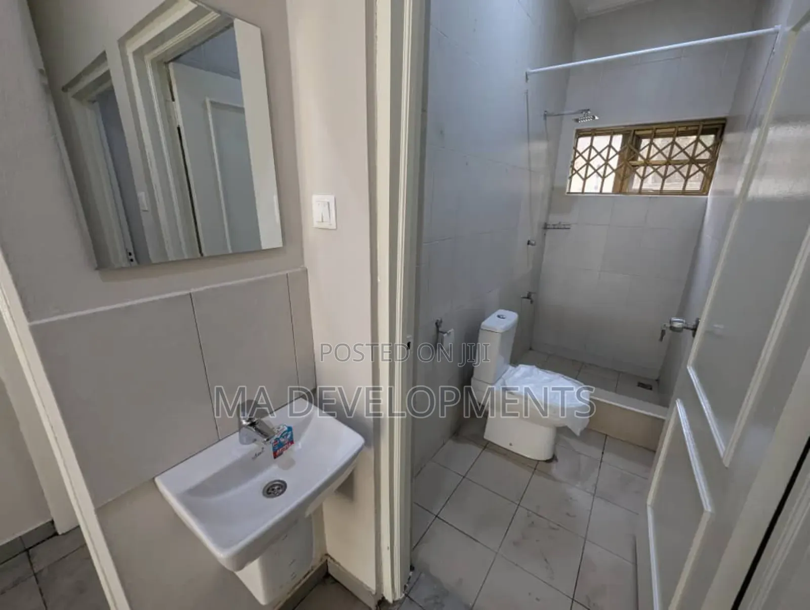 2bdrm Apartment in Madev Realty, Achimota for rent