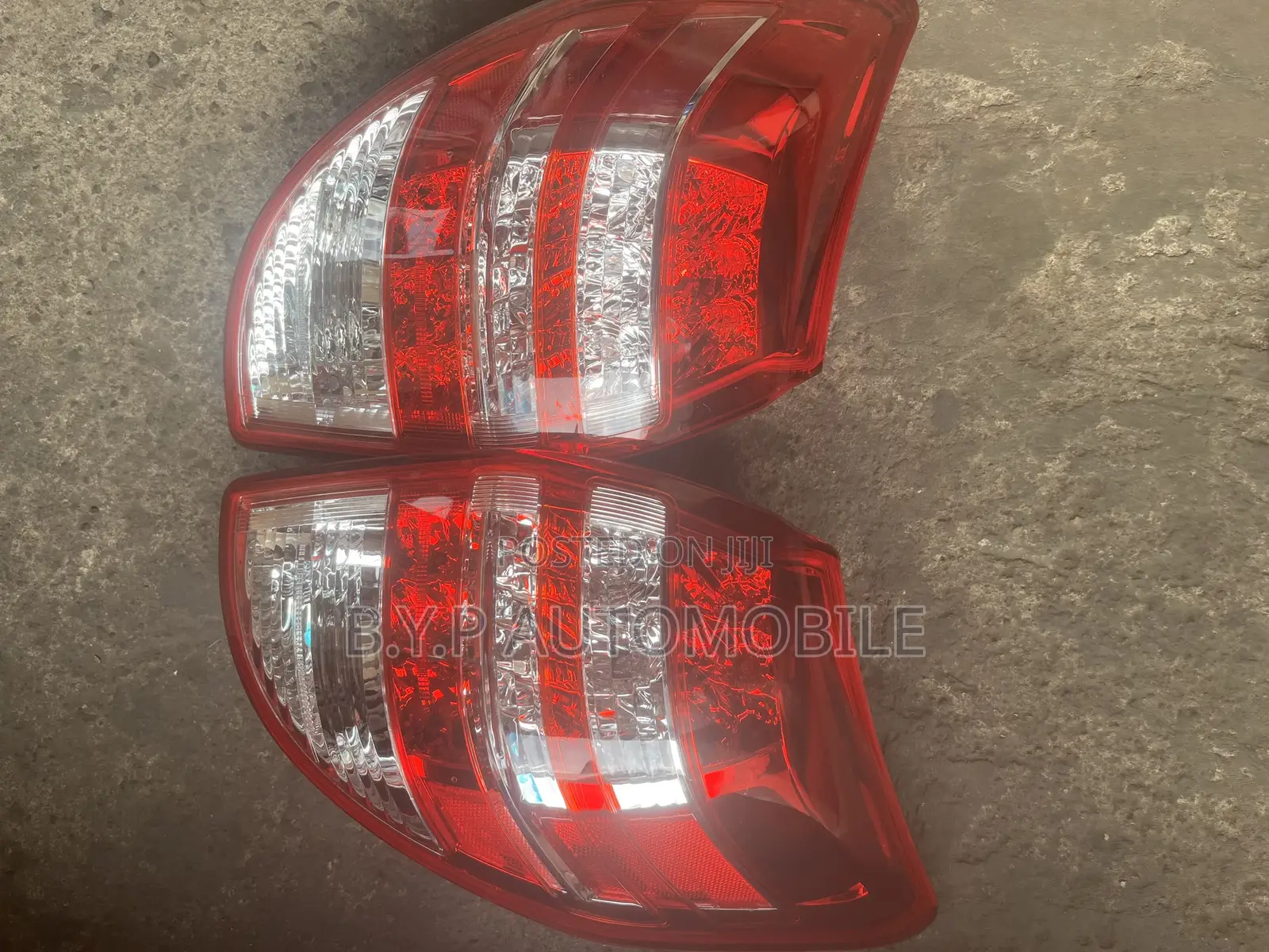 Toyota Rav4 2012 Taillight