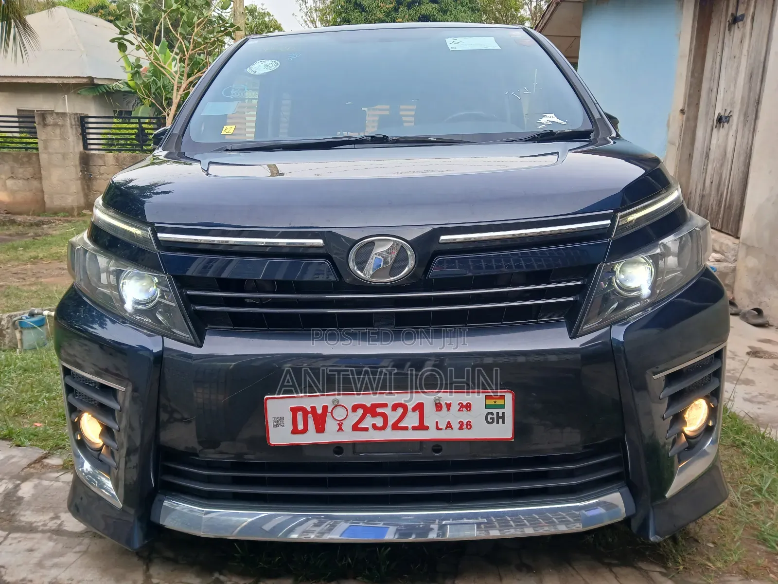 Toyota Voxy SV Premium 2014 Blue