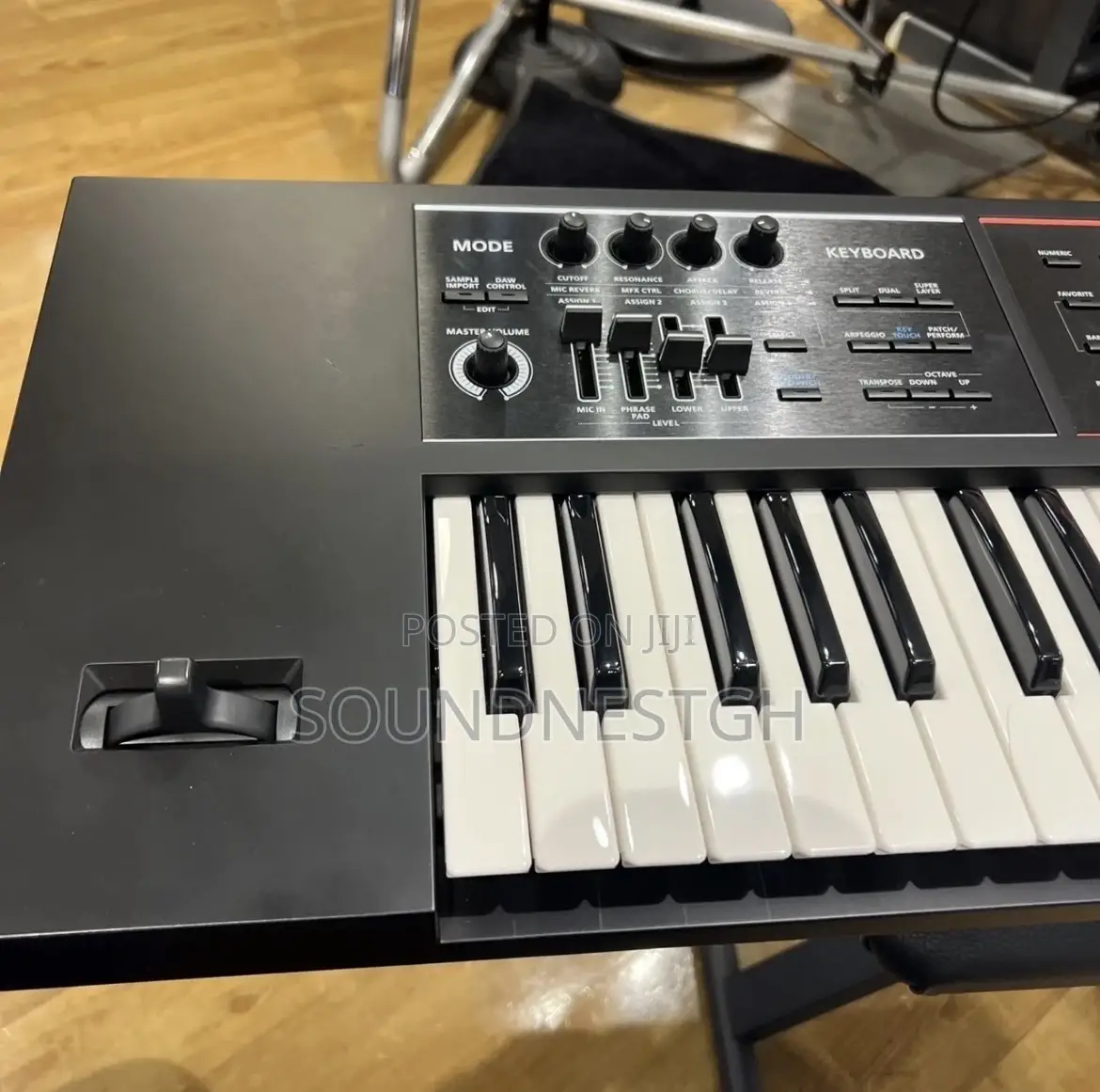 Roland Juno Ds