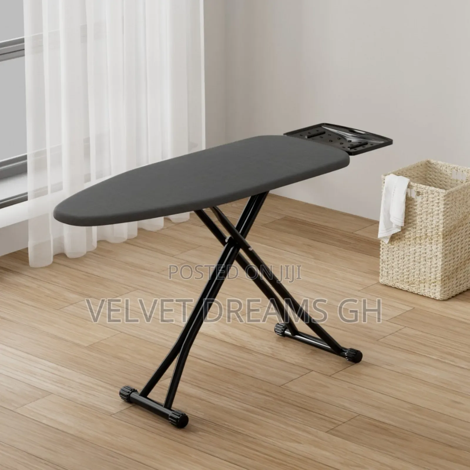 Quality Black Telescopic Ironing Board