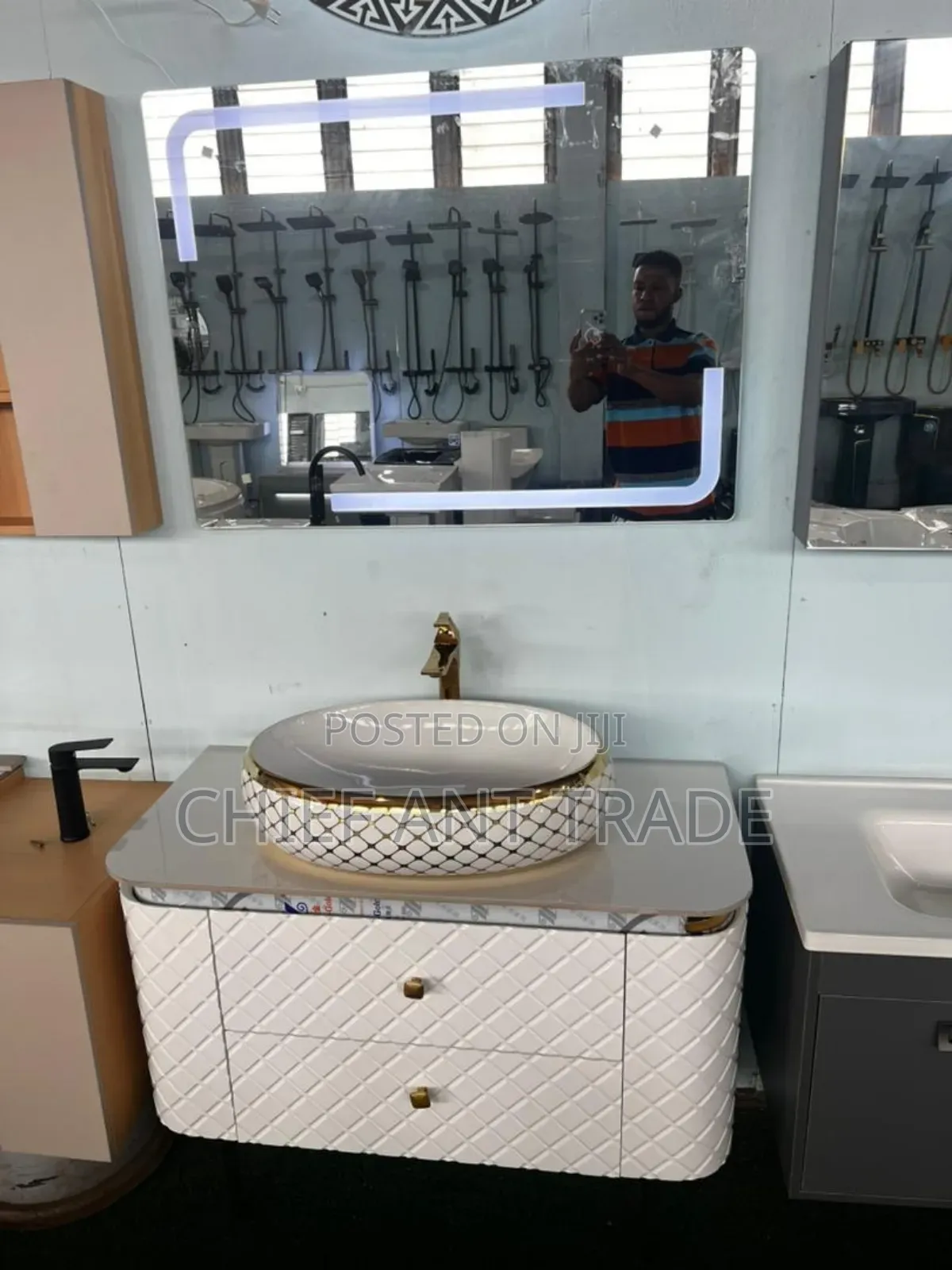 80cm Hung Hand Wash Basin