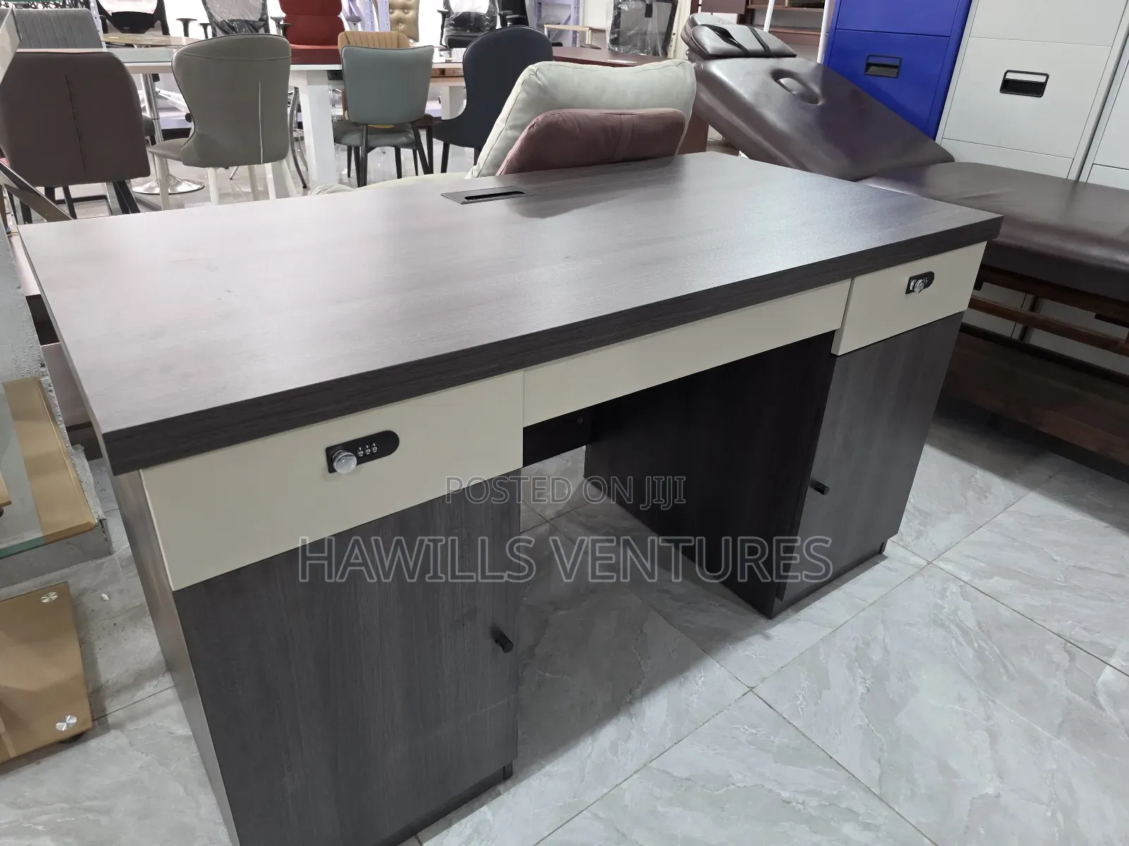 Executive Model Office Desk