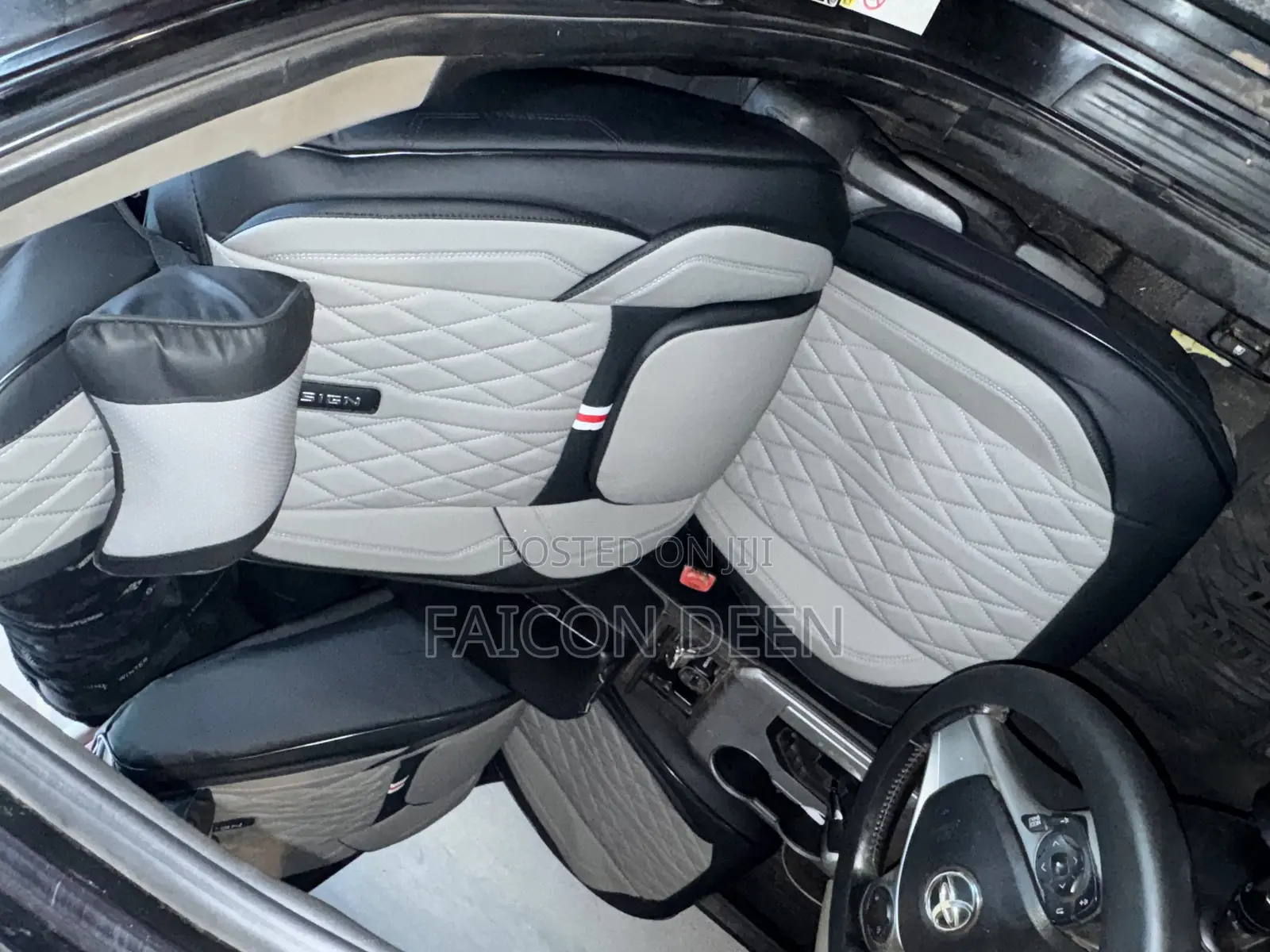 Smooth Finish Original Leather 5 Seater Universal Car Seat Covers
