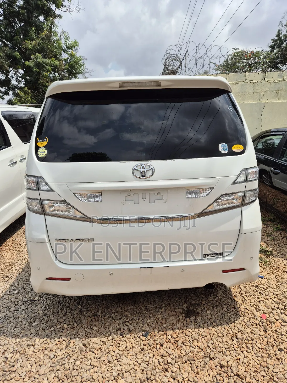 Toyota Vellfire 2013 White