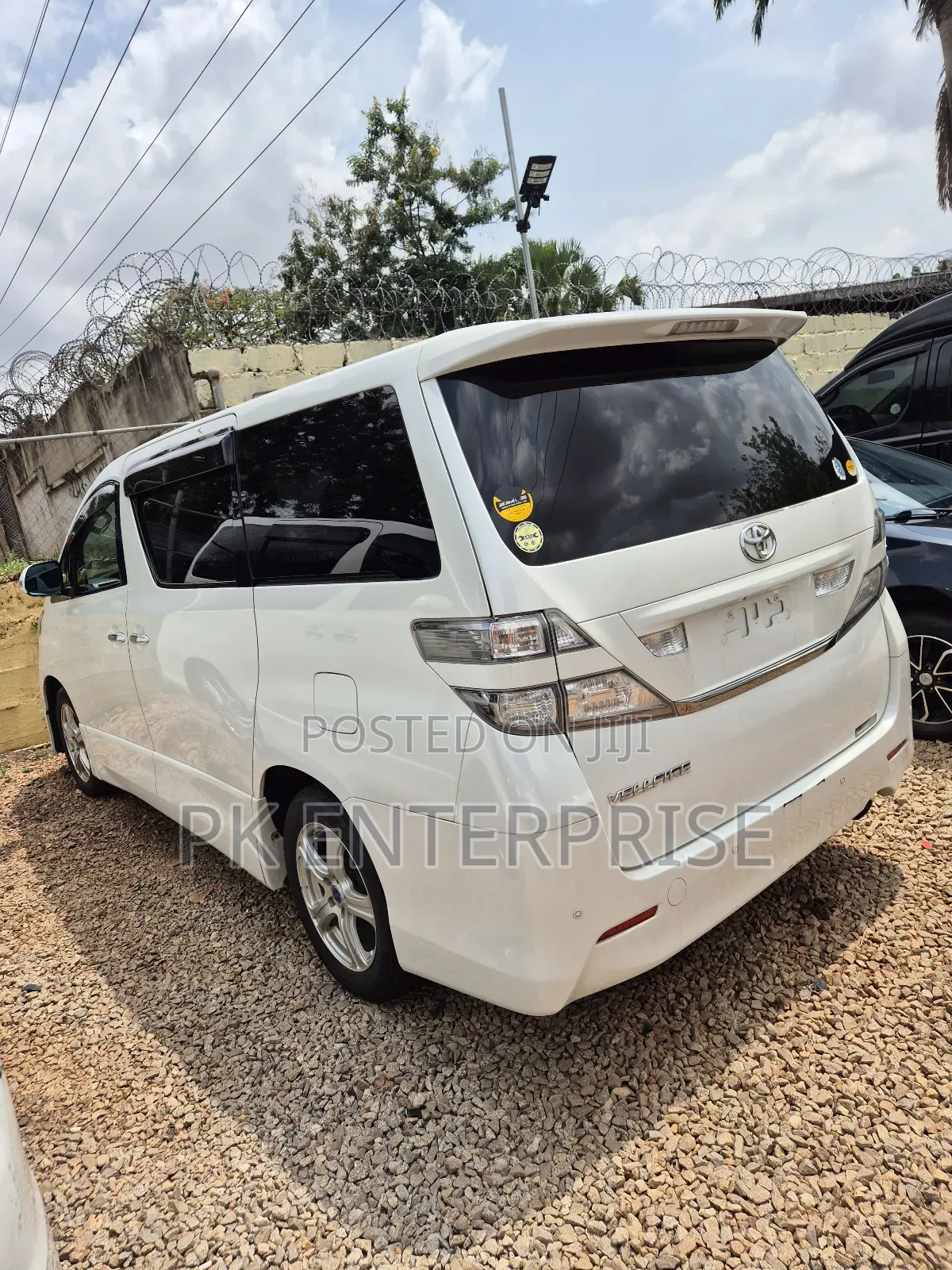 Toyota Vellfire 2013 White