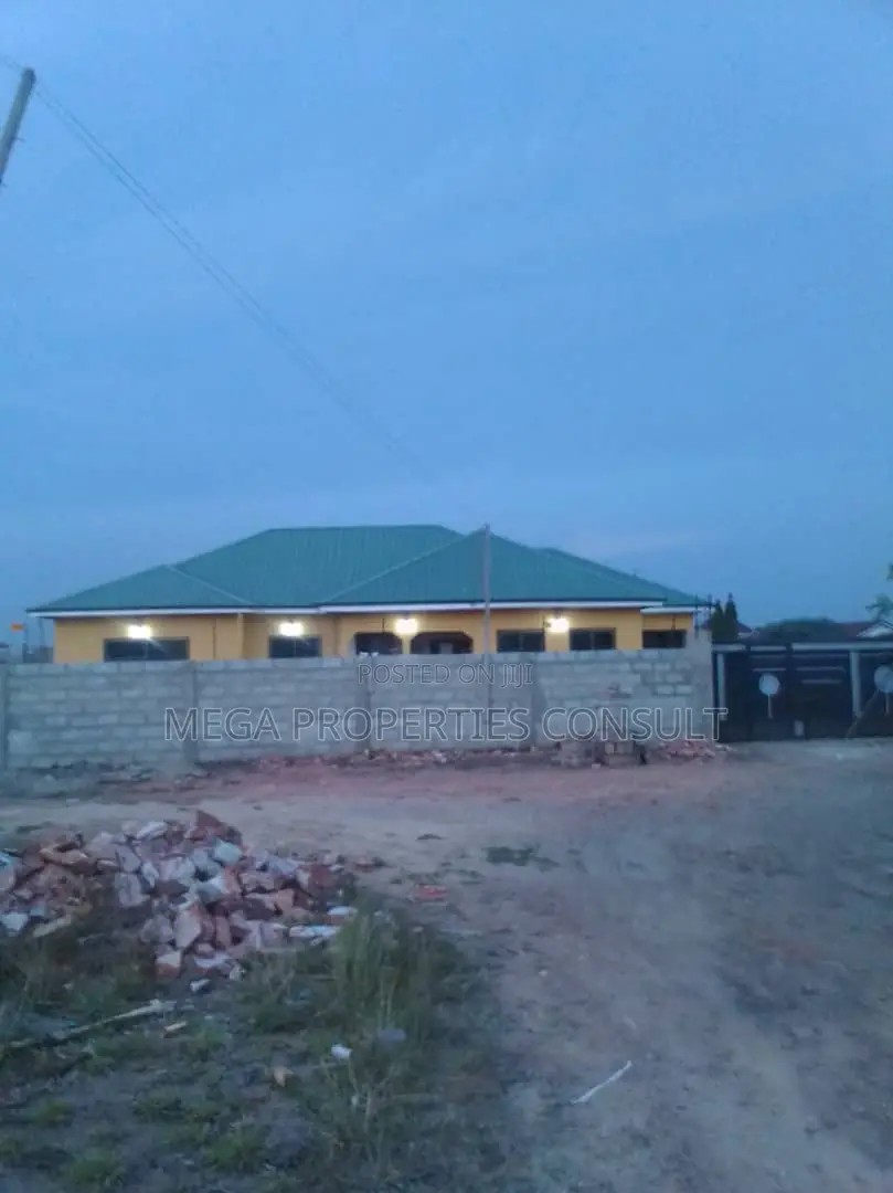 4bdrm House in Community 25 for rent