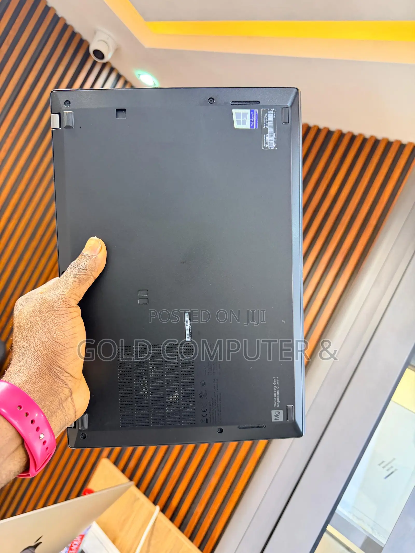 Laptop Lenovo Thinkpad T14s Gen 1 16GB Intel Core I5 SSD 256GB
