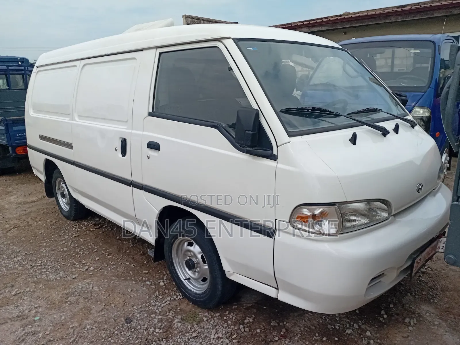 Hyundai H-100 2003 White