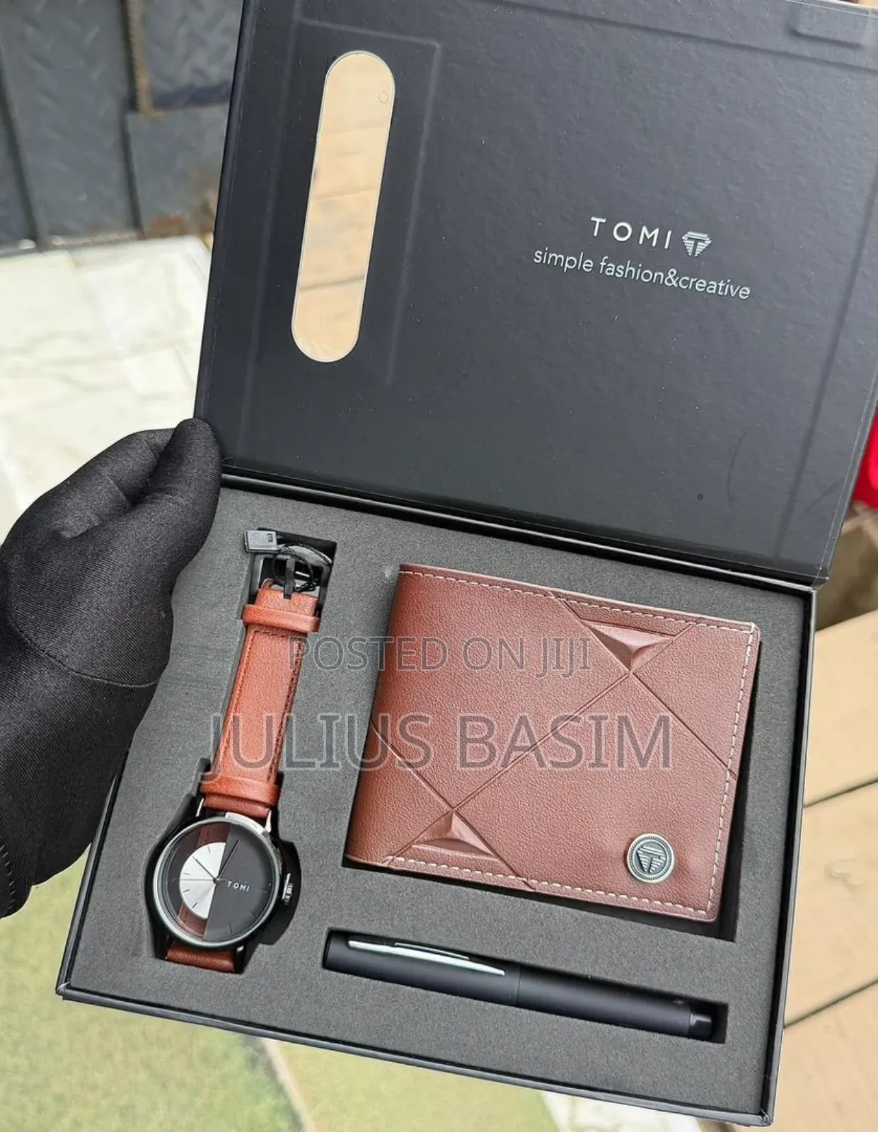 Tomi Watch With Wallet and Pen in Box