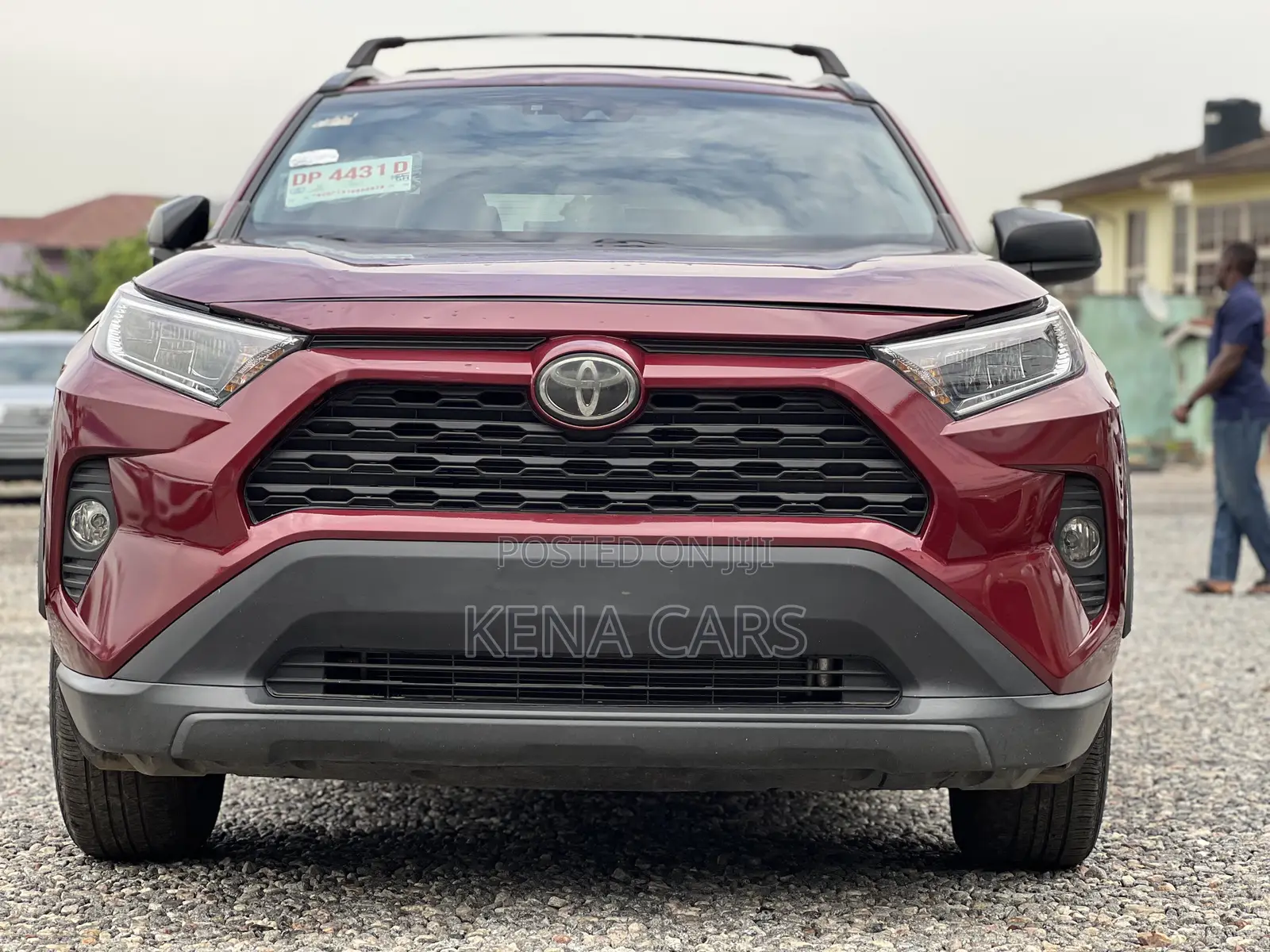Toyota RAV4 XLE AWD 2020 Red