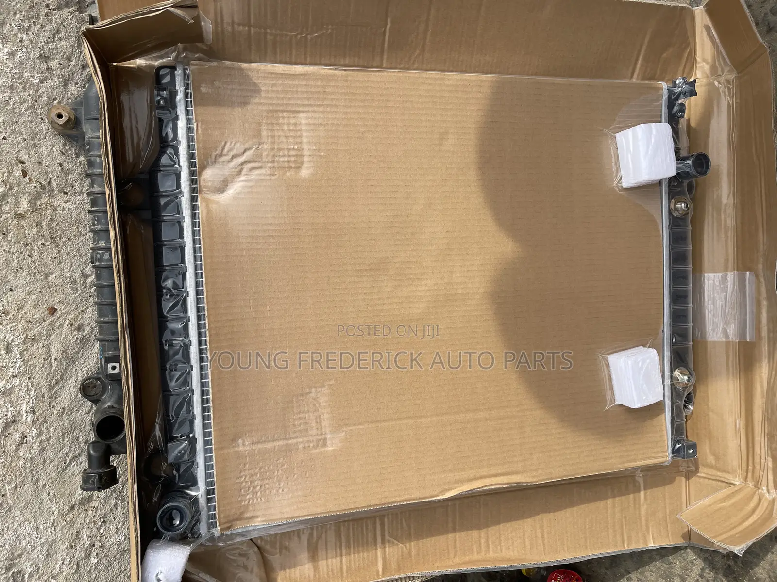 Toyota Tacoma 2012 2013 2014 2015 Radiator
