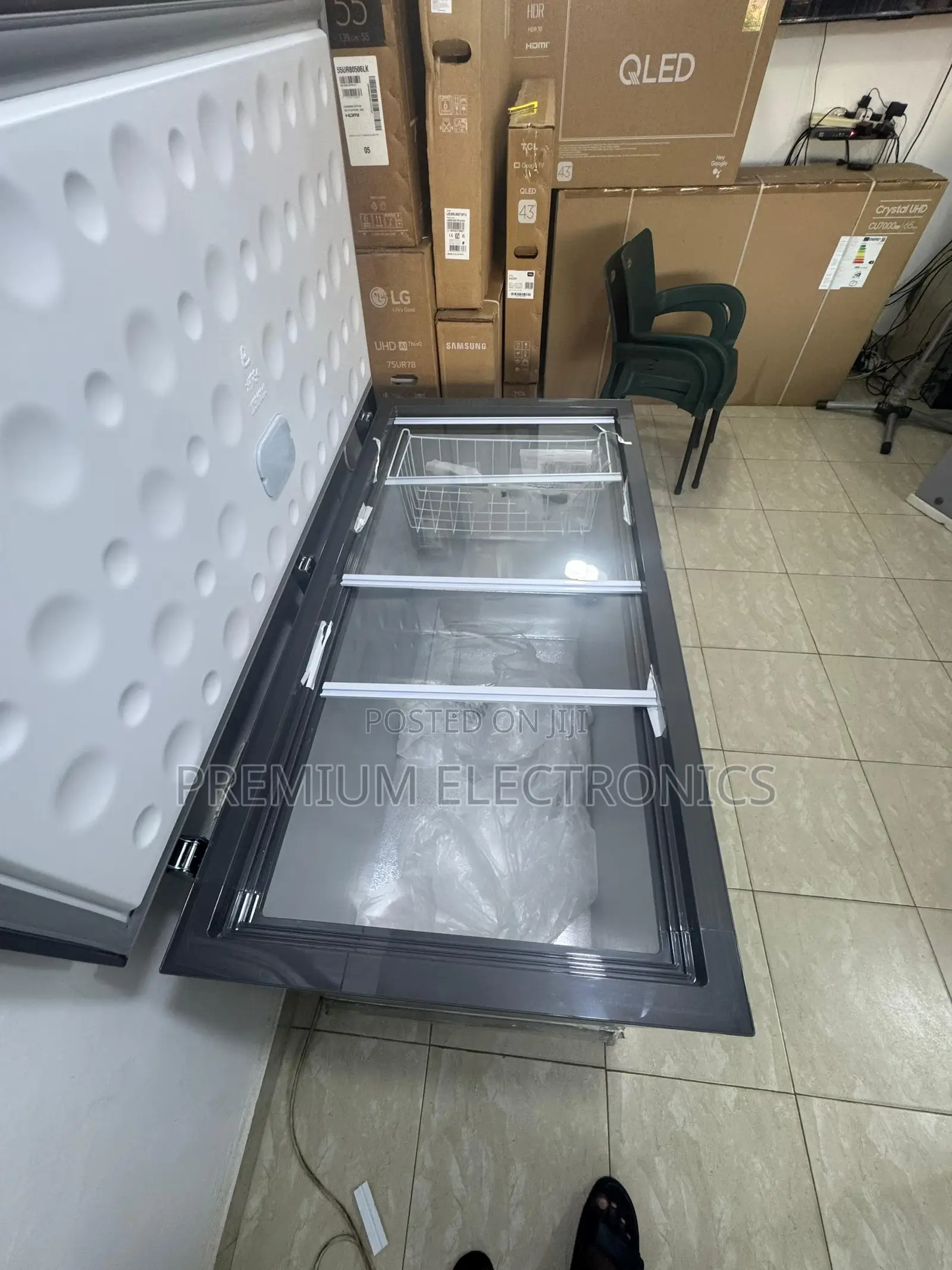 Nasco 392 Ltrs Chest Freezer Nas-420s-sk | Display Glass