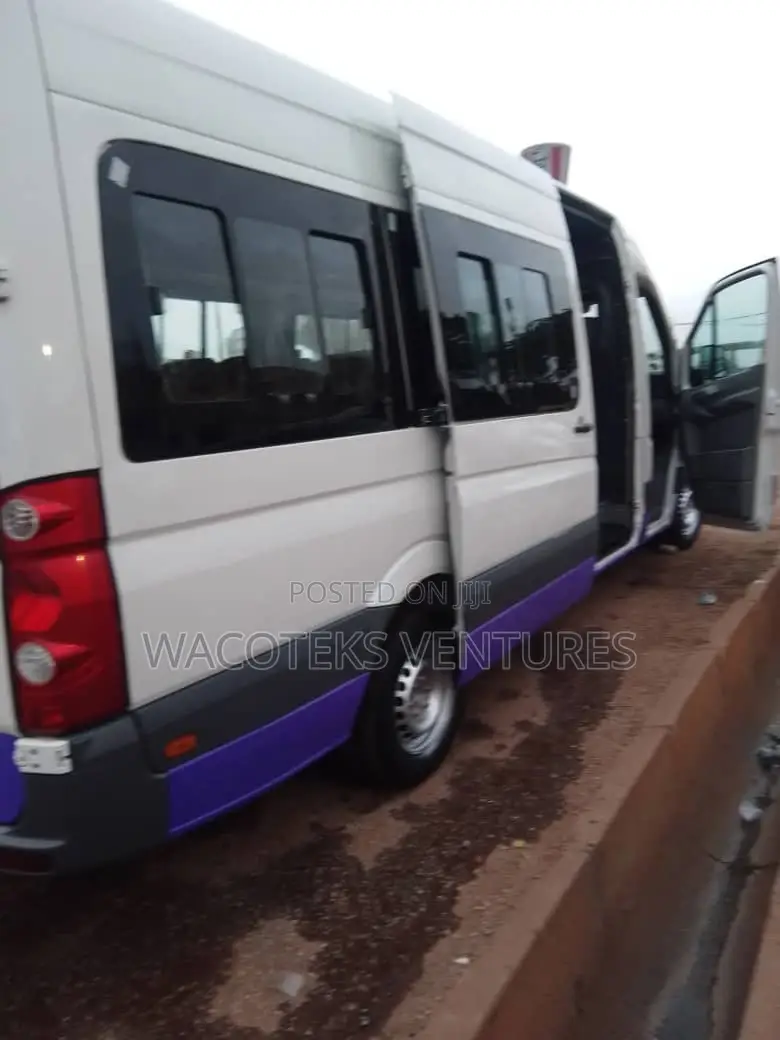 Volkswagen Crafter 2010 White