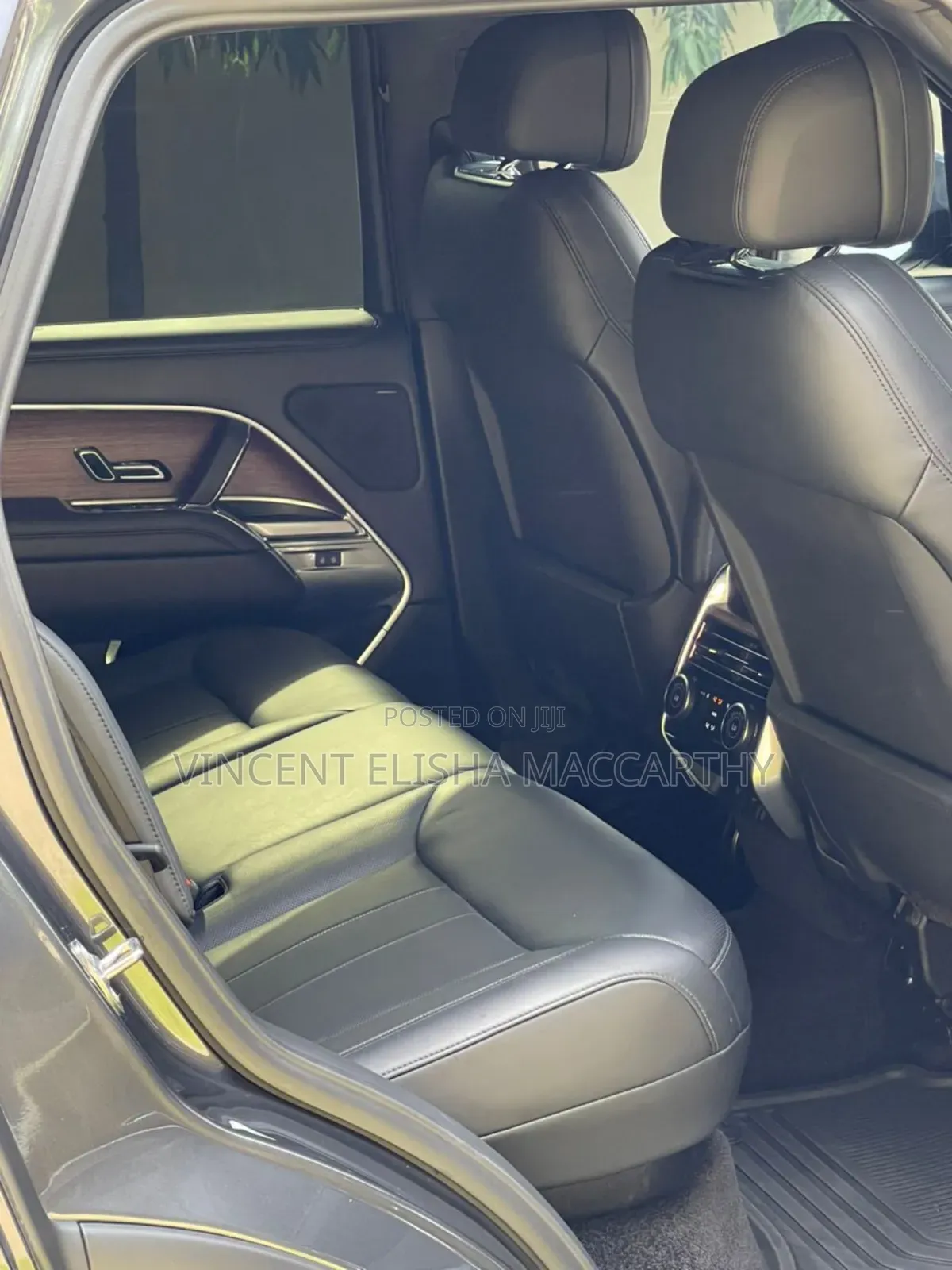 Land Rover Range Rover Vogue 2025 Gray