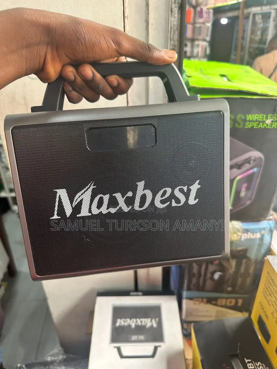 Maxbest Mb-M8 Wireless Bluetooth Speaker.