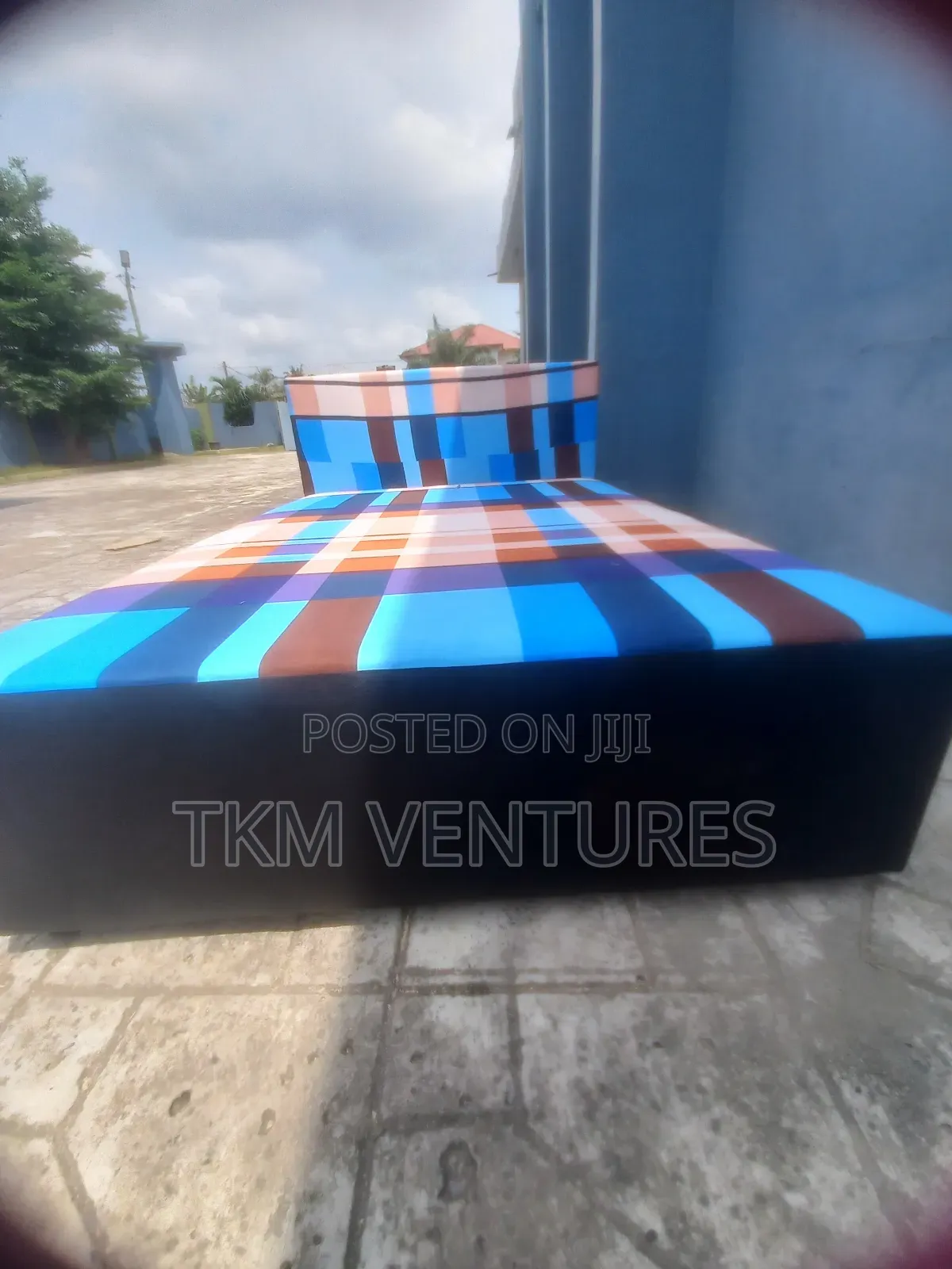Adwumapa Furnitures