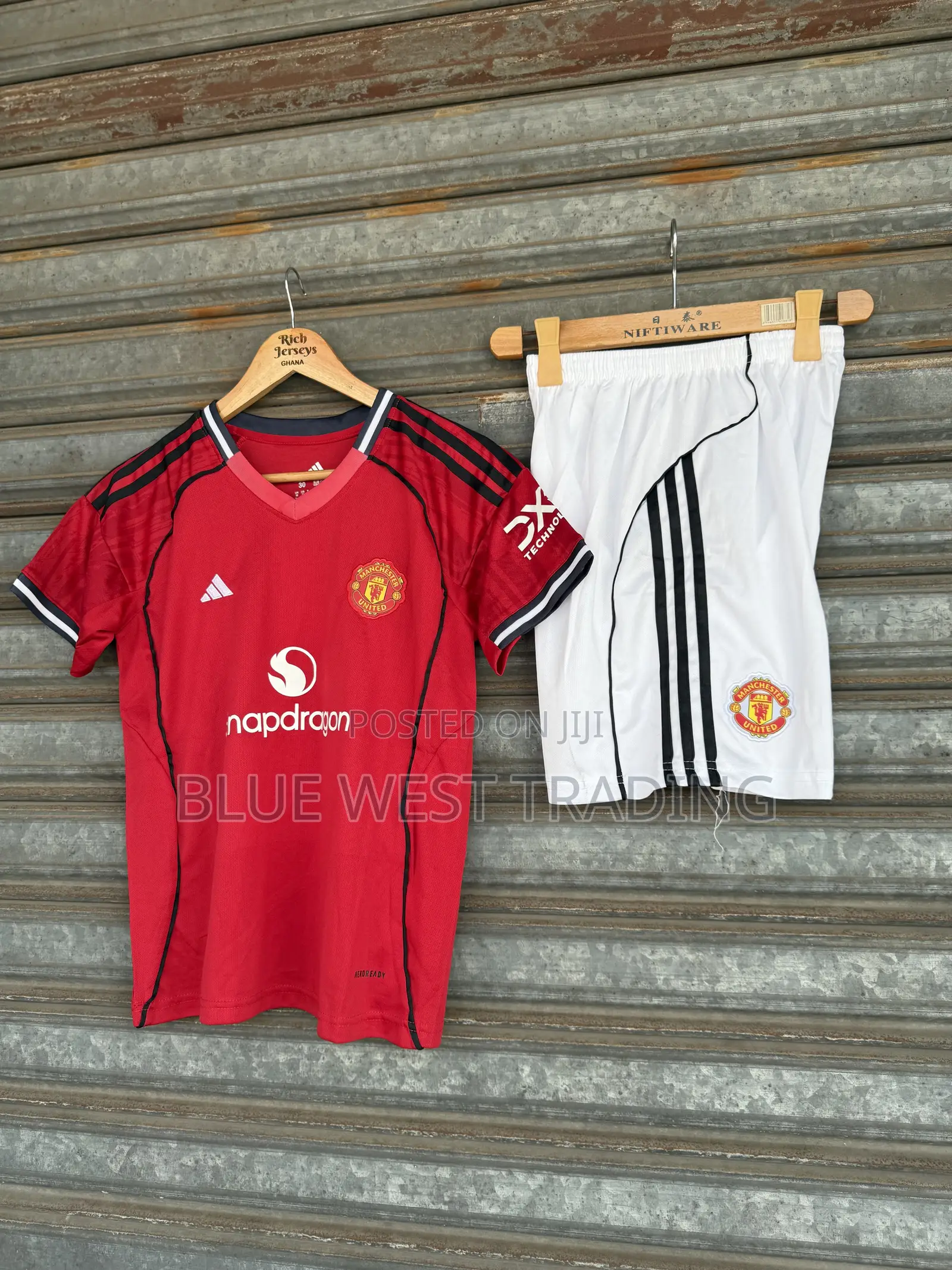 Manchester United Kids Jersey _ Manchester United 2025/2026 Children