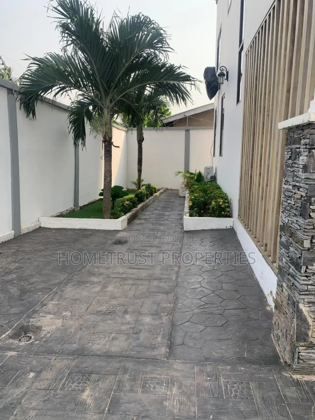 3bdrm Apartment in Hometrust Properties, Agbogba for rent