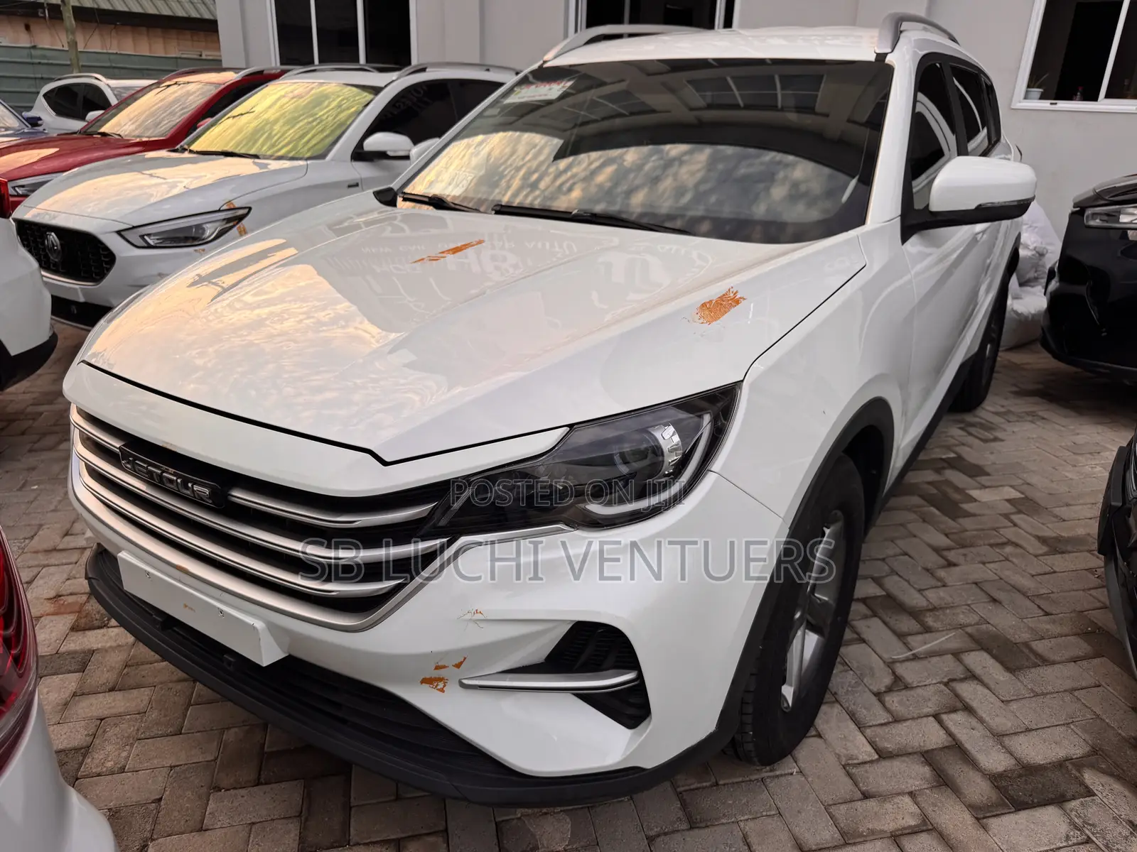 Jetour X70 1.5 7-Seater FWD 2020 White