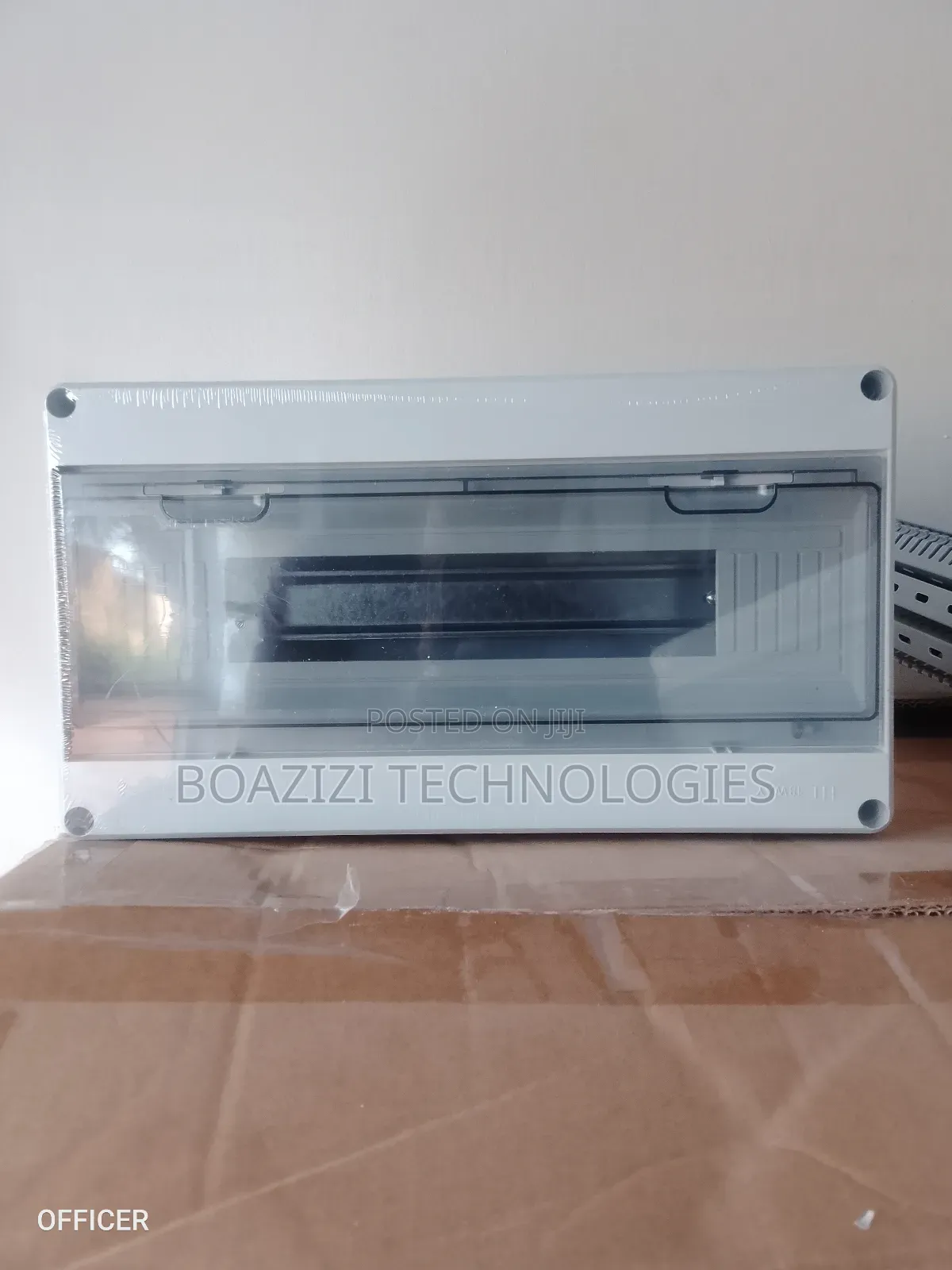 Ip65 18way Plastic Enclosure/Breaker Box